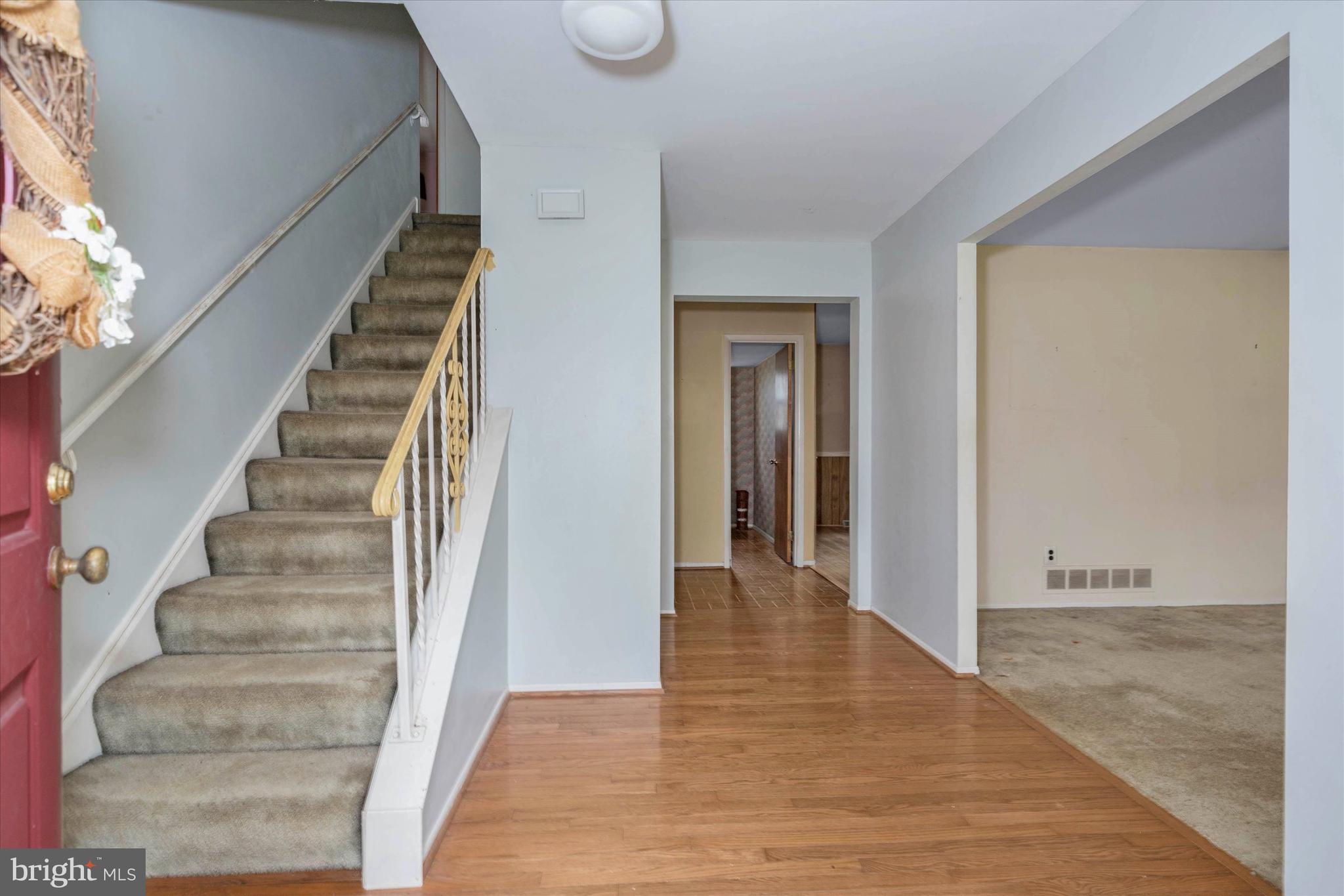 SHARON - Residential