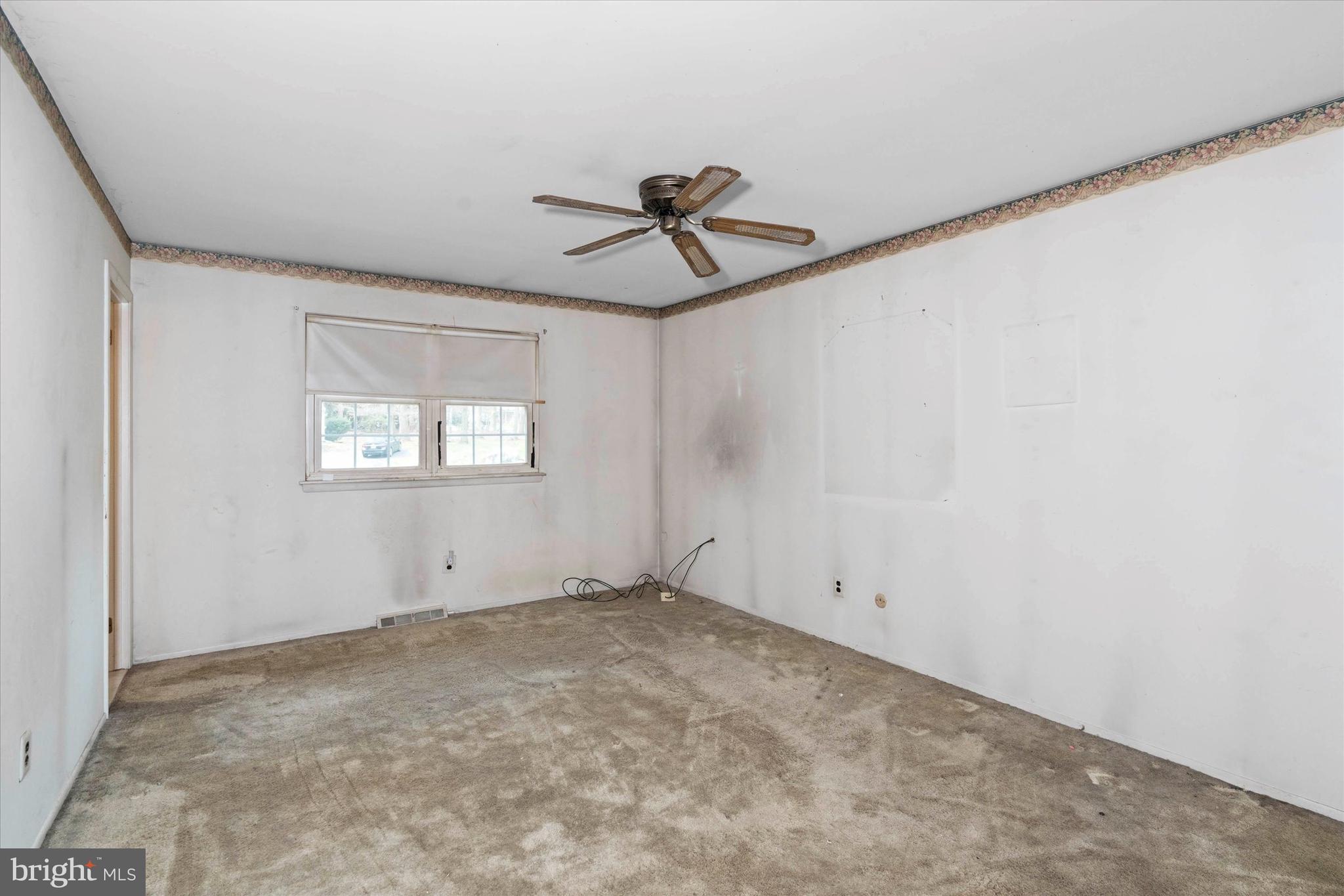 SHARON - Residential