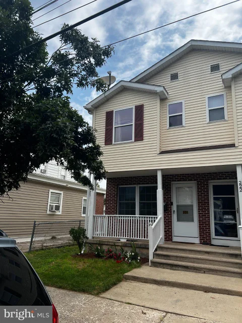 220 Franklin Street, Trenton, NJ MLS: NJME2082348
