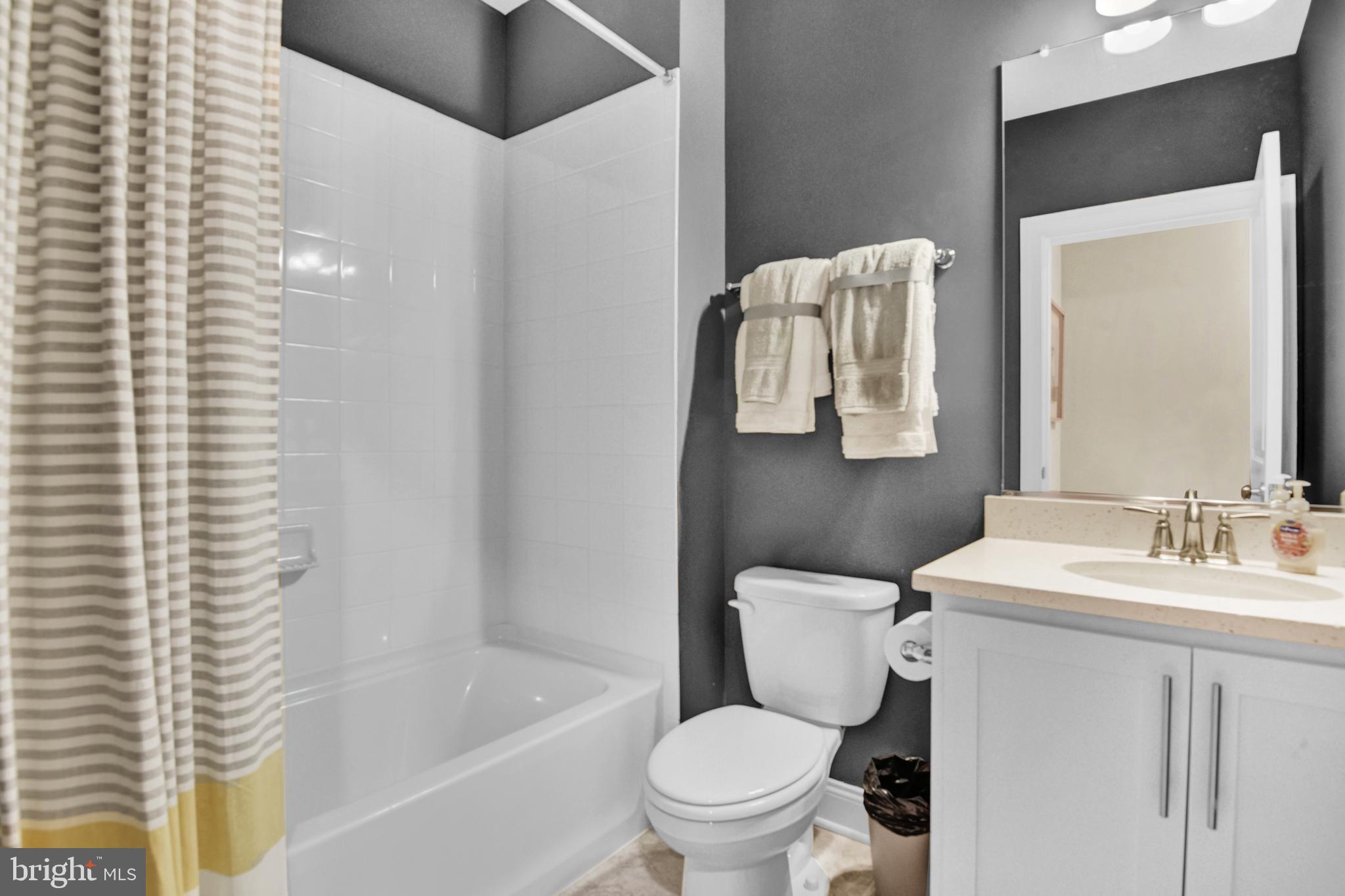 STONEGATE - Residential