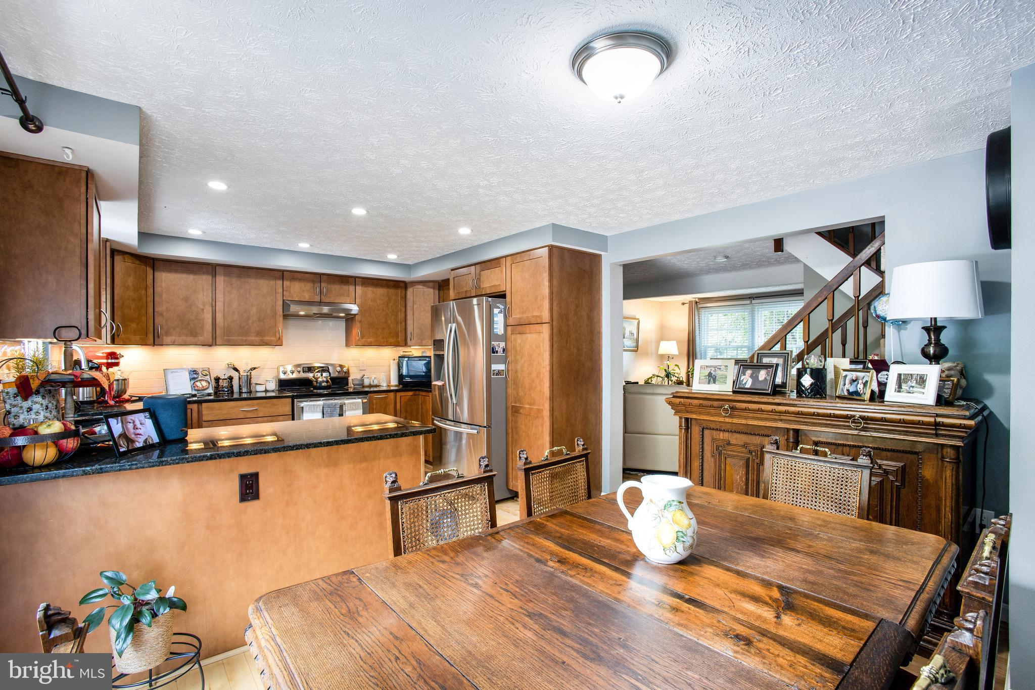 PARK OVERLOOK - Residential Lease