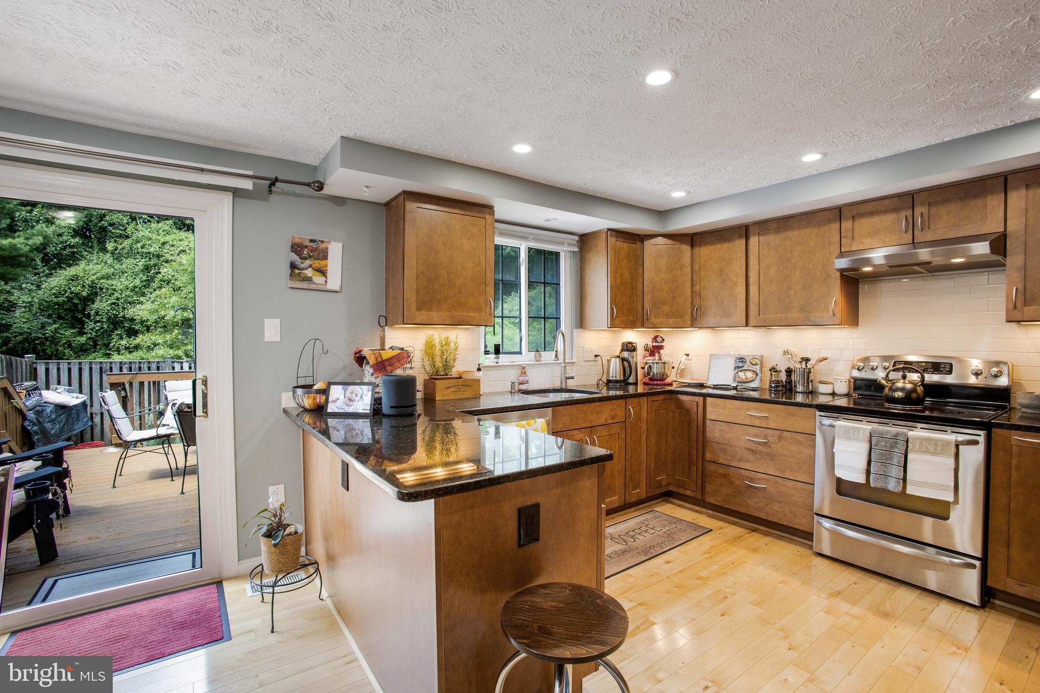 PARK OVERLOOK - Residential Lease