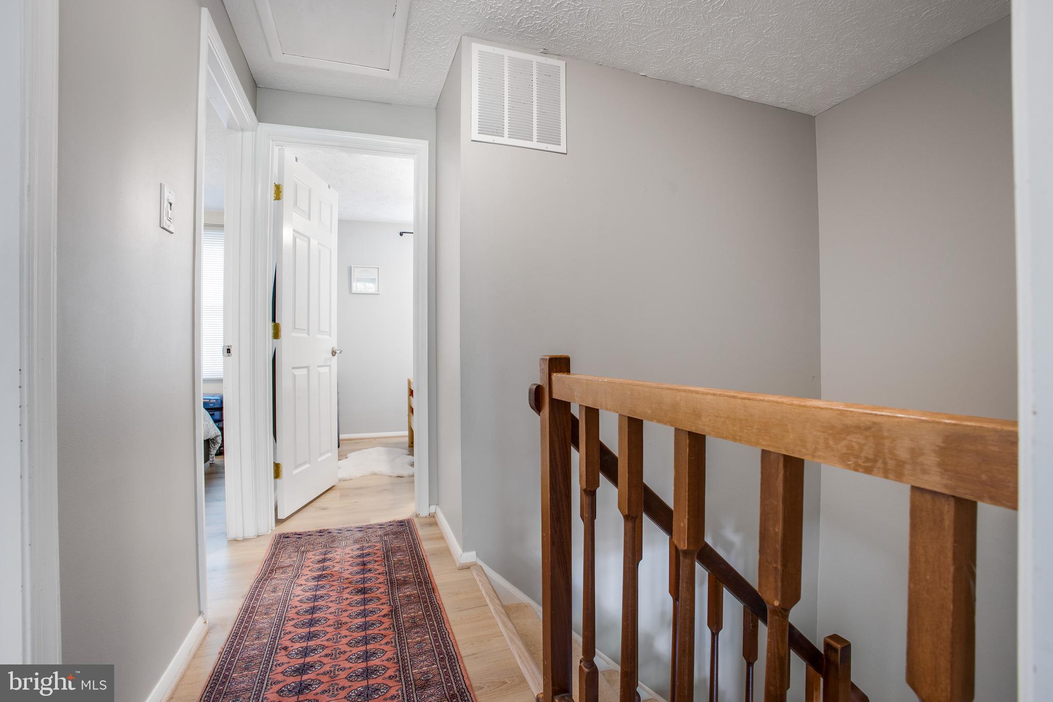 PARK OVERLOOK - Residential Lease