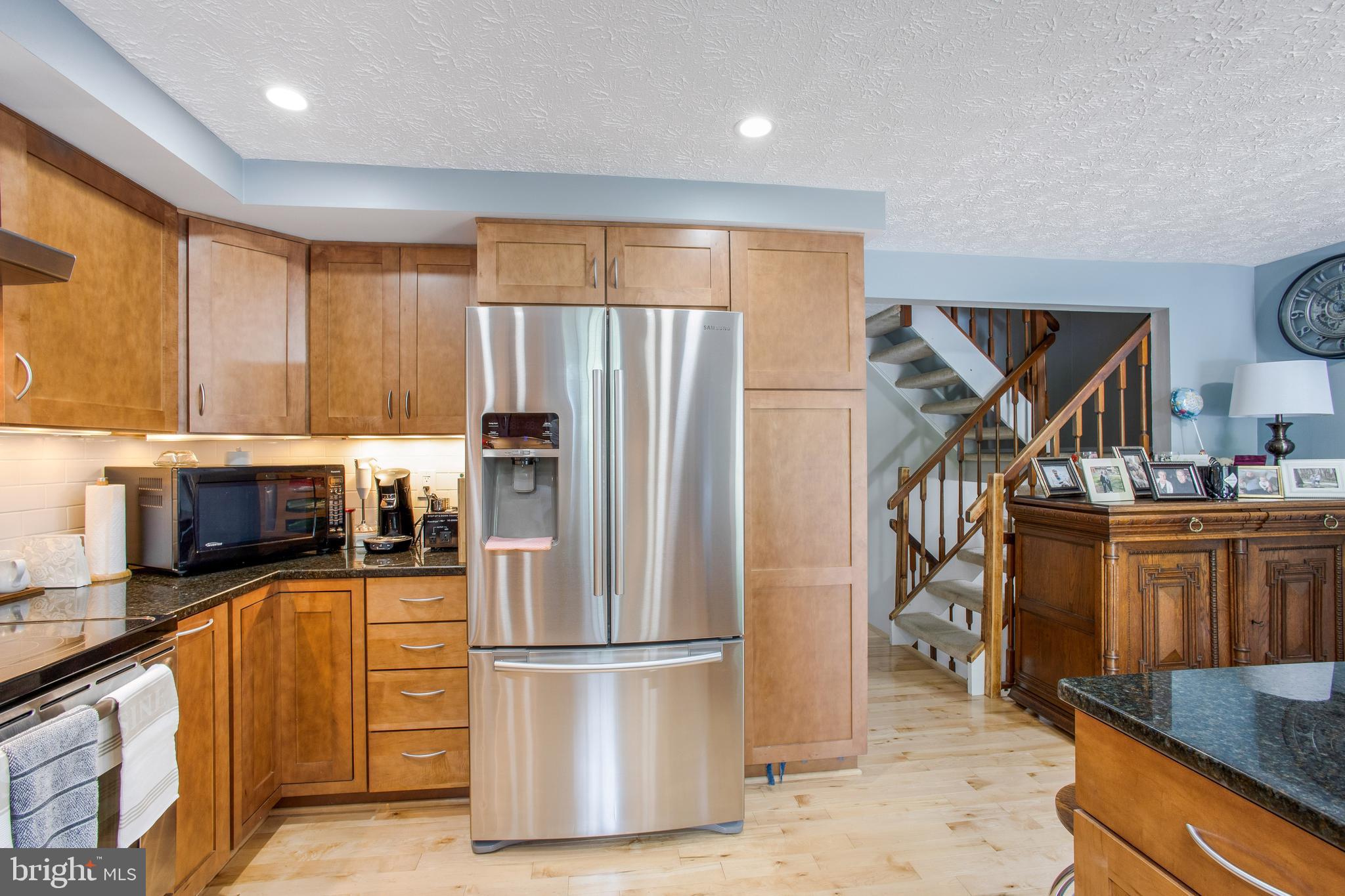 PARK OVERLOOK - Residential Lease