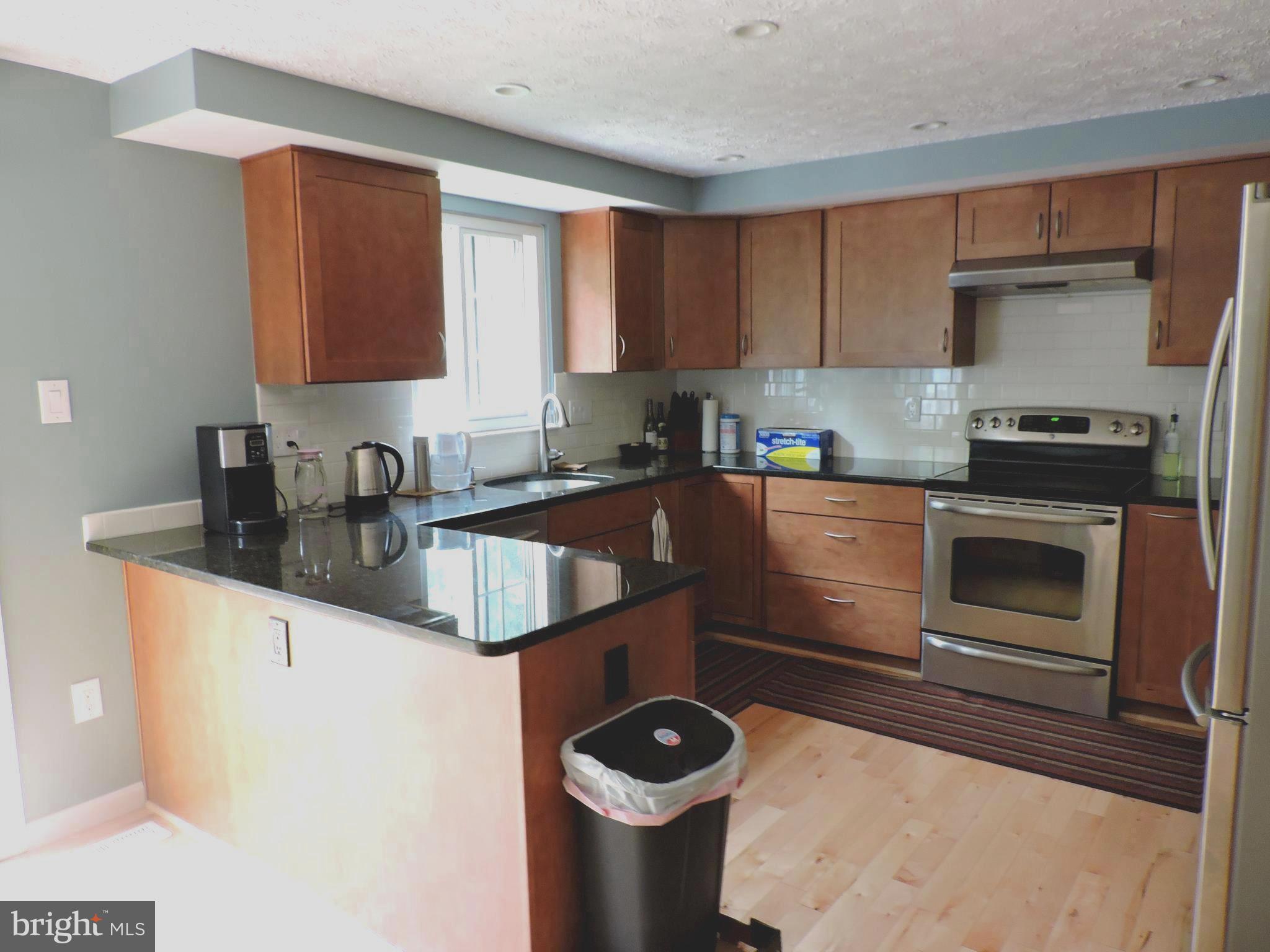 PARK OVERLOOK - Residential Lease