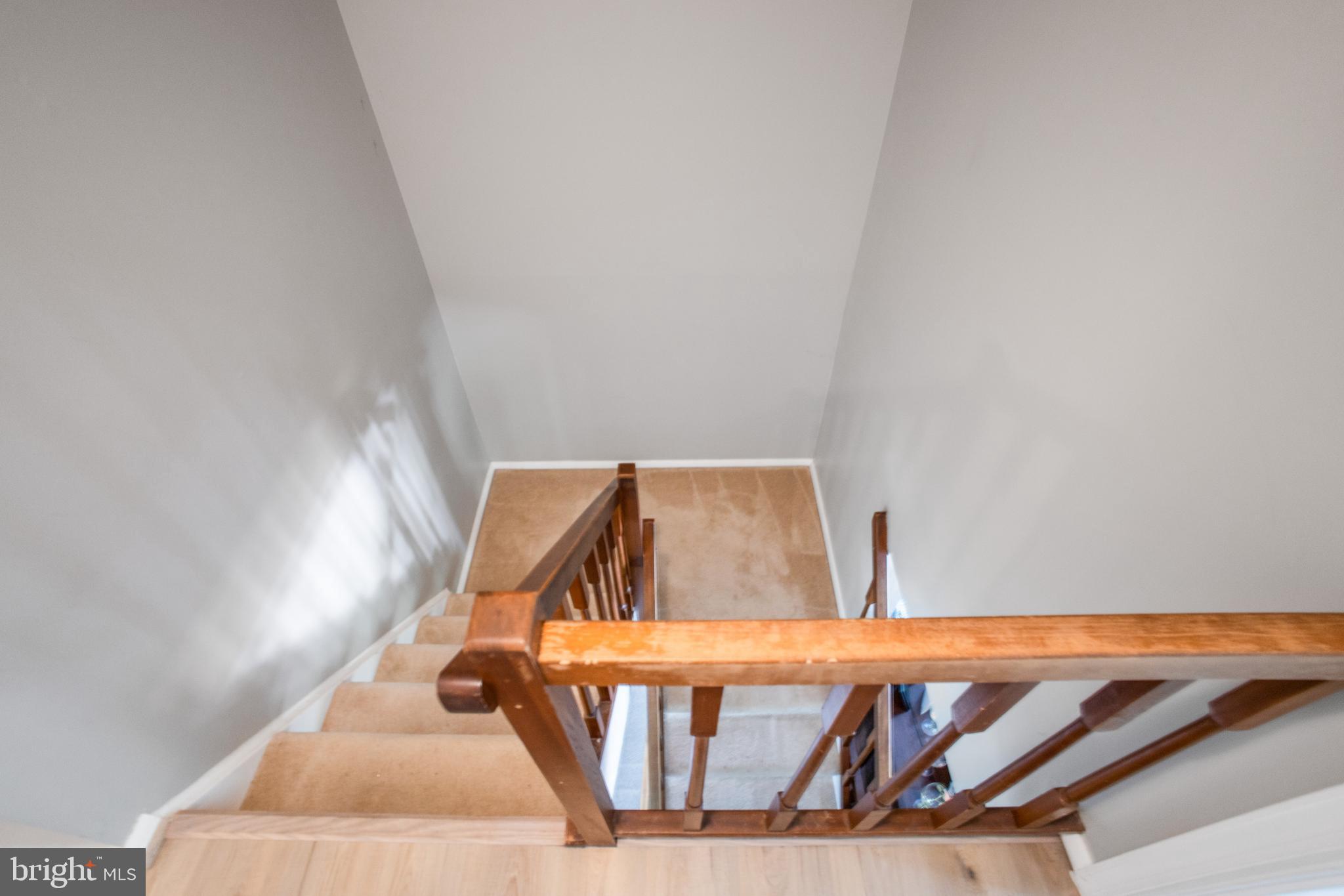 PARK OVERLOOK - Residential Lease