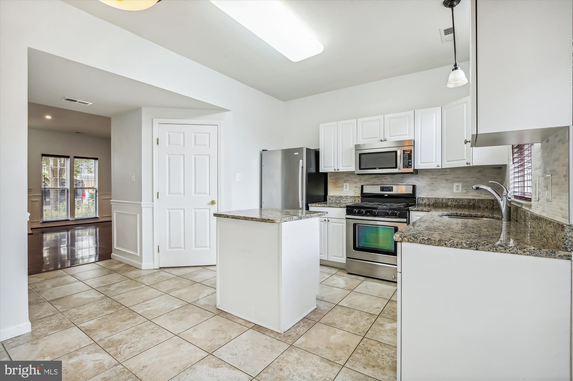 8360 HUNTER MURPHY CIRCLE