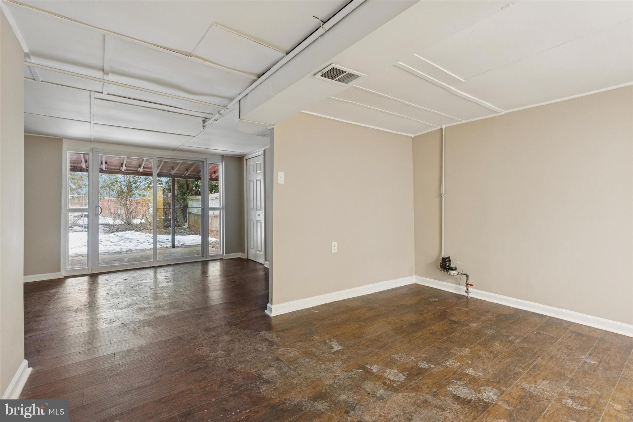 PARKWOOD - Residential