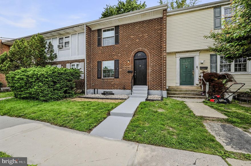 Welcome to 217 W Edgewater Way, a beautifully renovated brick townhome offering modern finishes, spacious living areas, and everyday convenience in a desirable Newark location. This home was taken down to the studs in 2022 and reconstructed with everything new. Step inside to an open living area featuring updated flooring, neutral tones, and a functional layout perfect for both relaxing and entertaining. The renovated kitchen showcases granite countertops, stainless steel appliances, and a stylish tile backsplash, creating a clean and modern feel throughout the space. Upstairs, you’ll find comfortable bedrooms filled with natural light along with well-maintained bathrooms designed for both comfort and practicality. The large unfinished basement offers excellent storage space and endless potential for a future recreation room, home gym, or additional living area. Outside, enjoy a covered rear patio and fenced backyard — perfect for outdoor gatherings, gardening, or simply unwinding after a long day. Conveniently located near shopping, dining, parks, and major commuter routes, this move-in-ready home offers a great combination of comfort, style, and value.