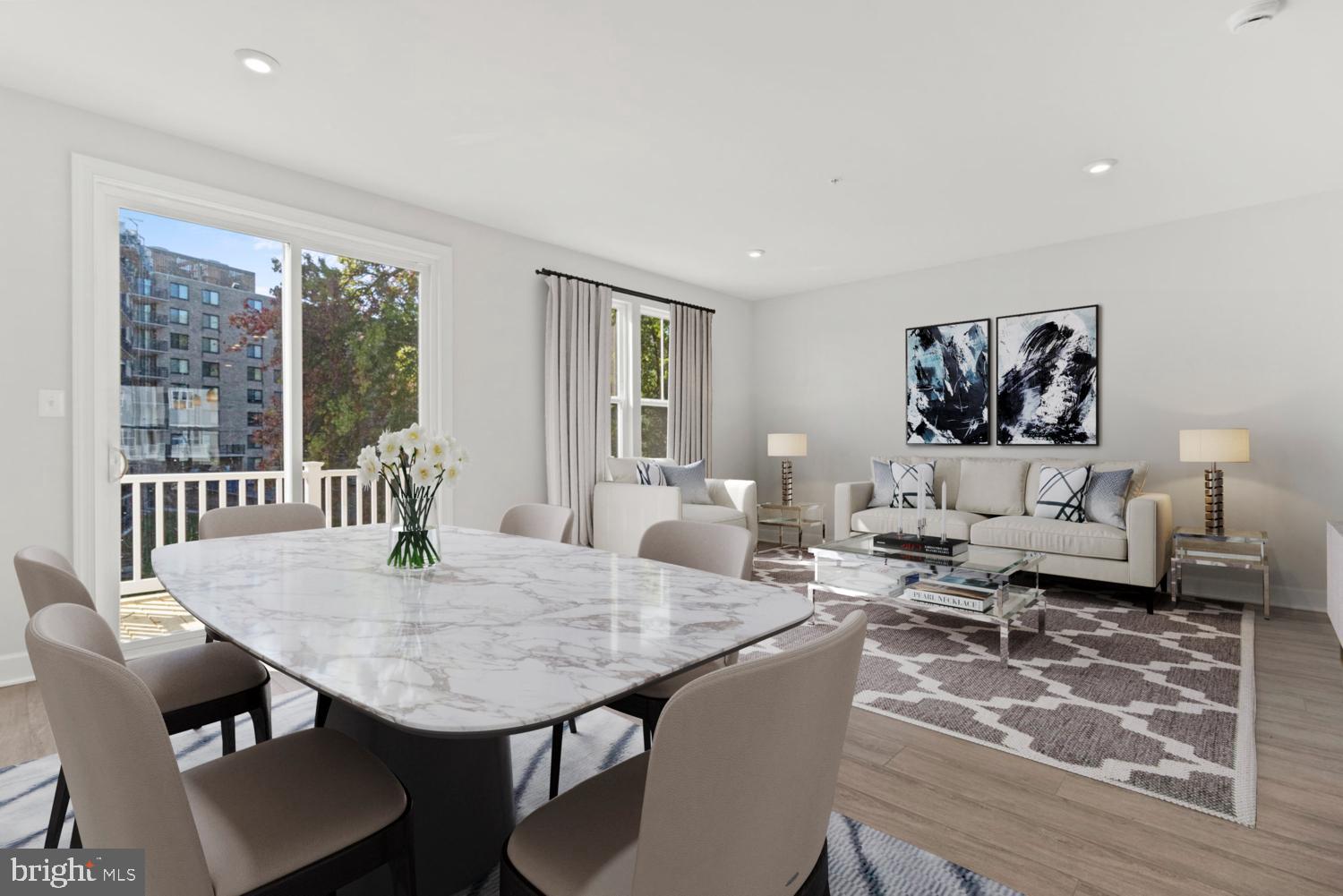 GATEWAY WEST - Residential