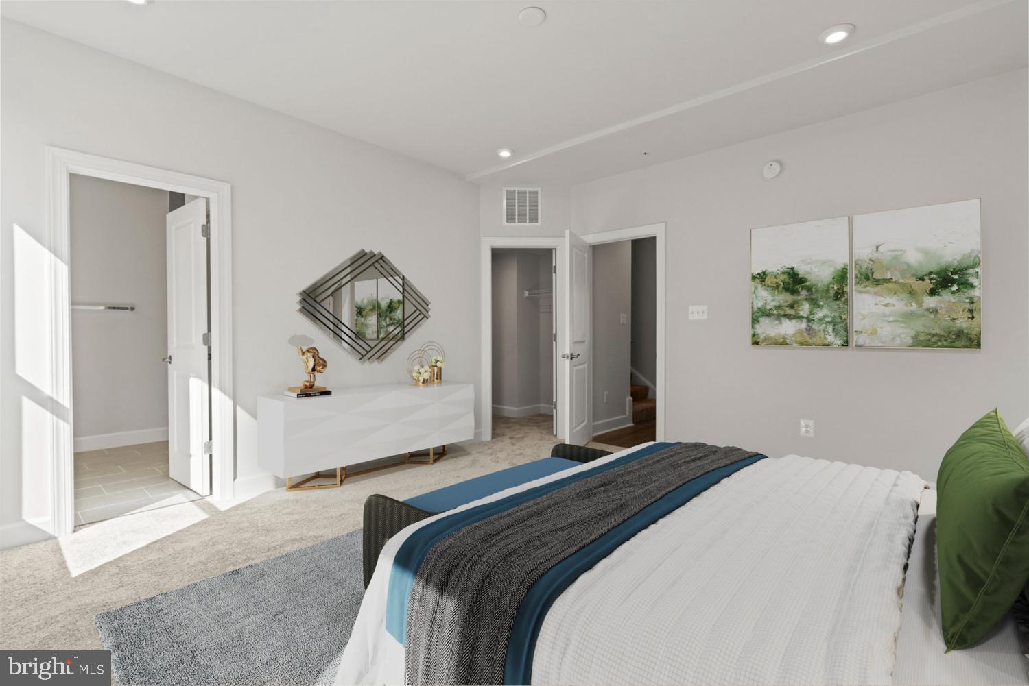 GATEWAY WEST - Residential