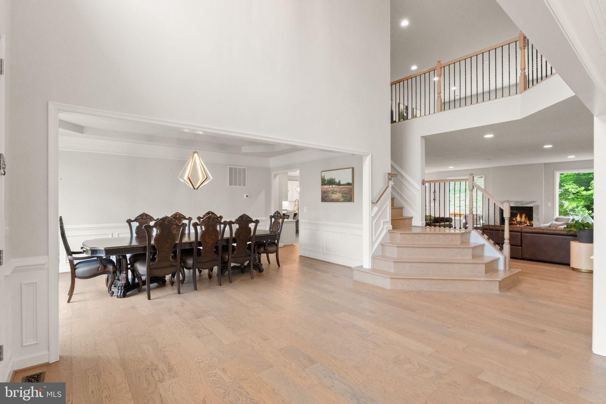 RUNNING CREEK - Residential