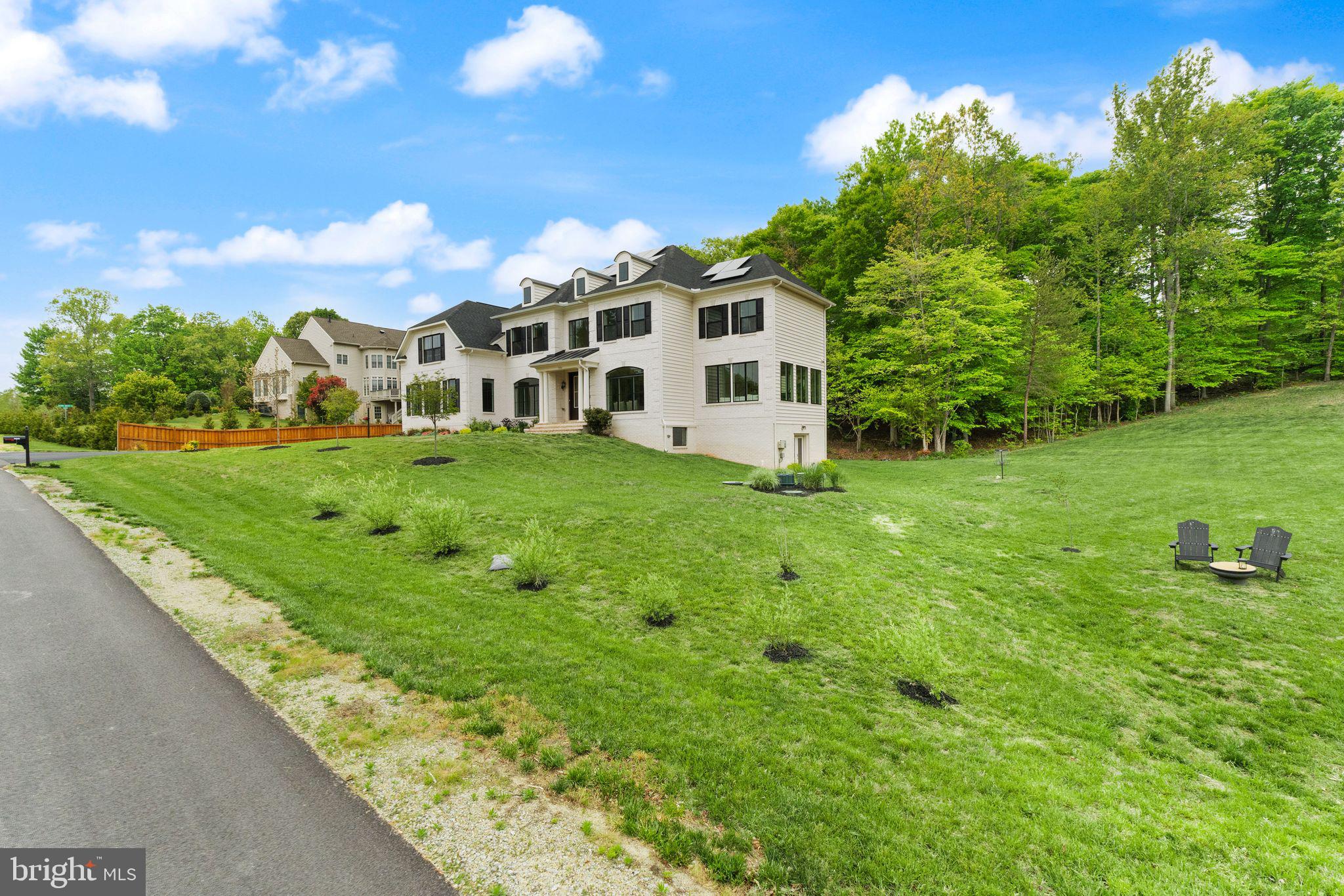 5606 BEACHVIEW CREEK DRIVE