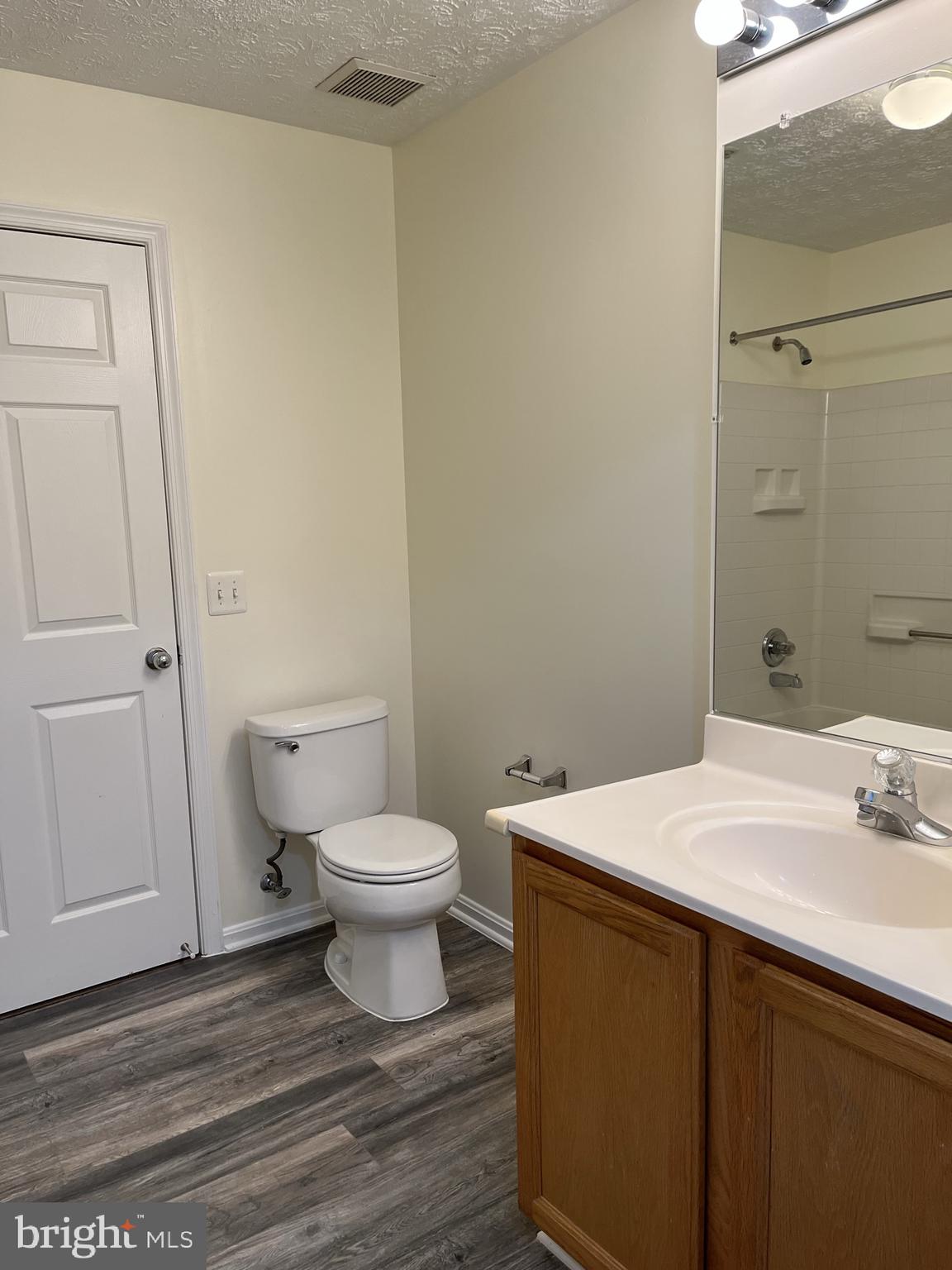 WINGATE - Residential Lease