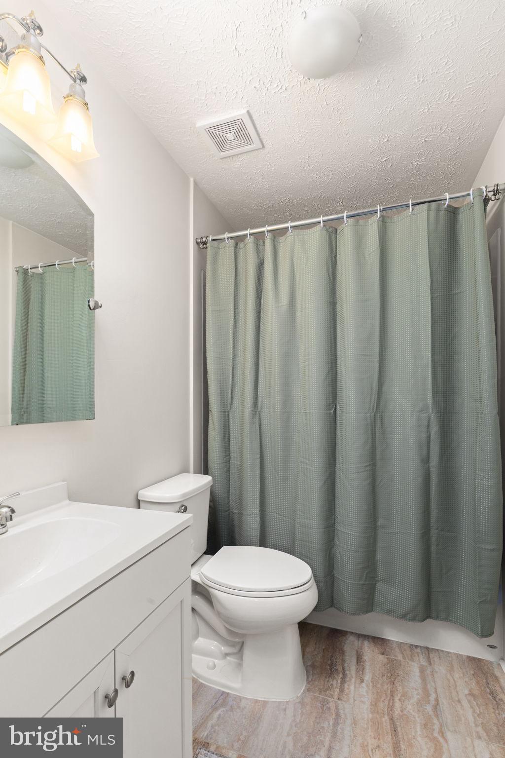 CYPRESS HILLS - Residential