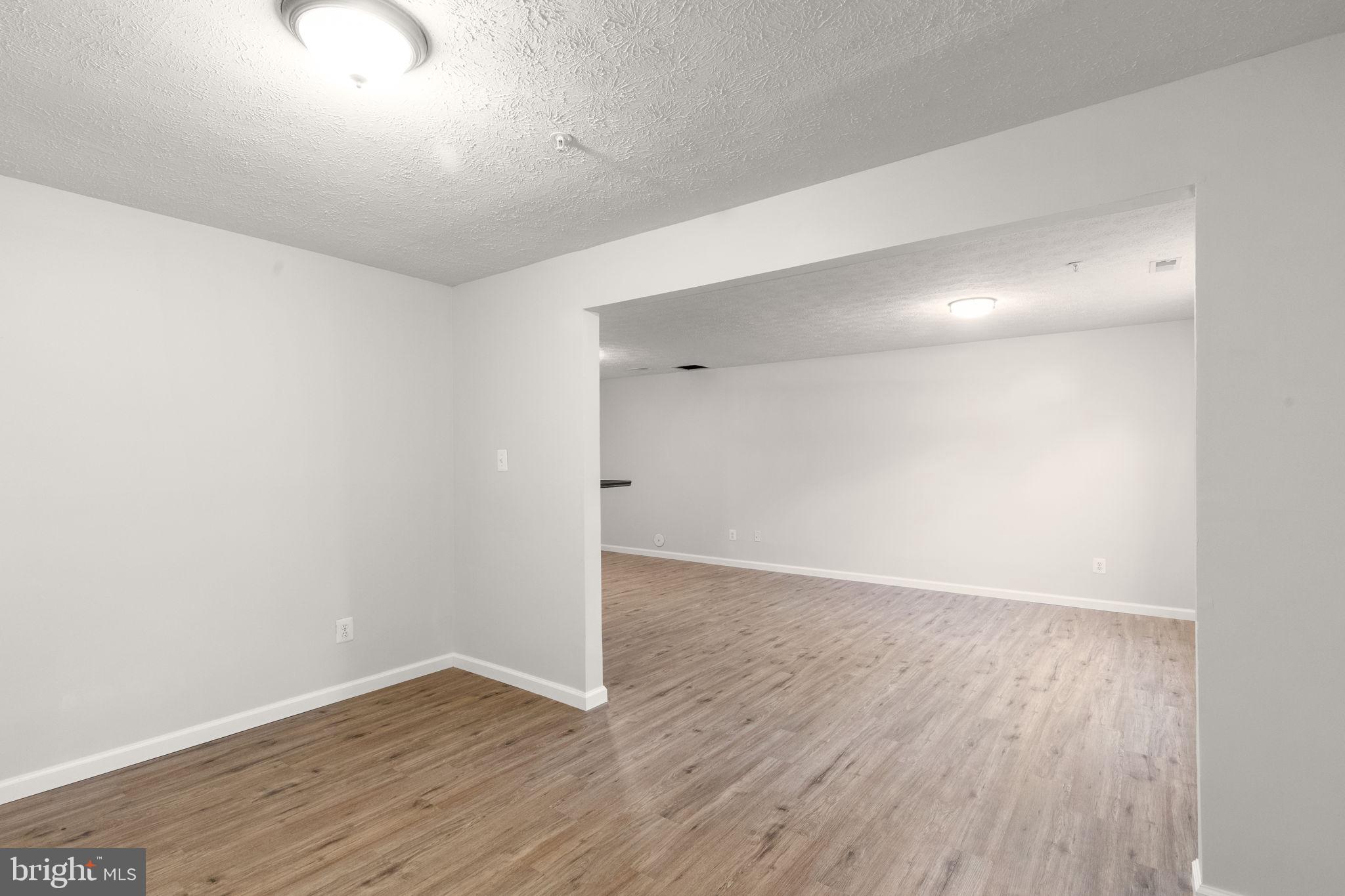 CYPRESS HILLS - Residential