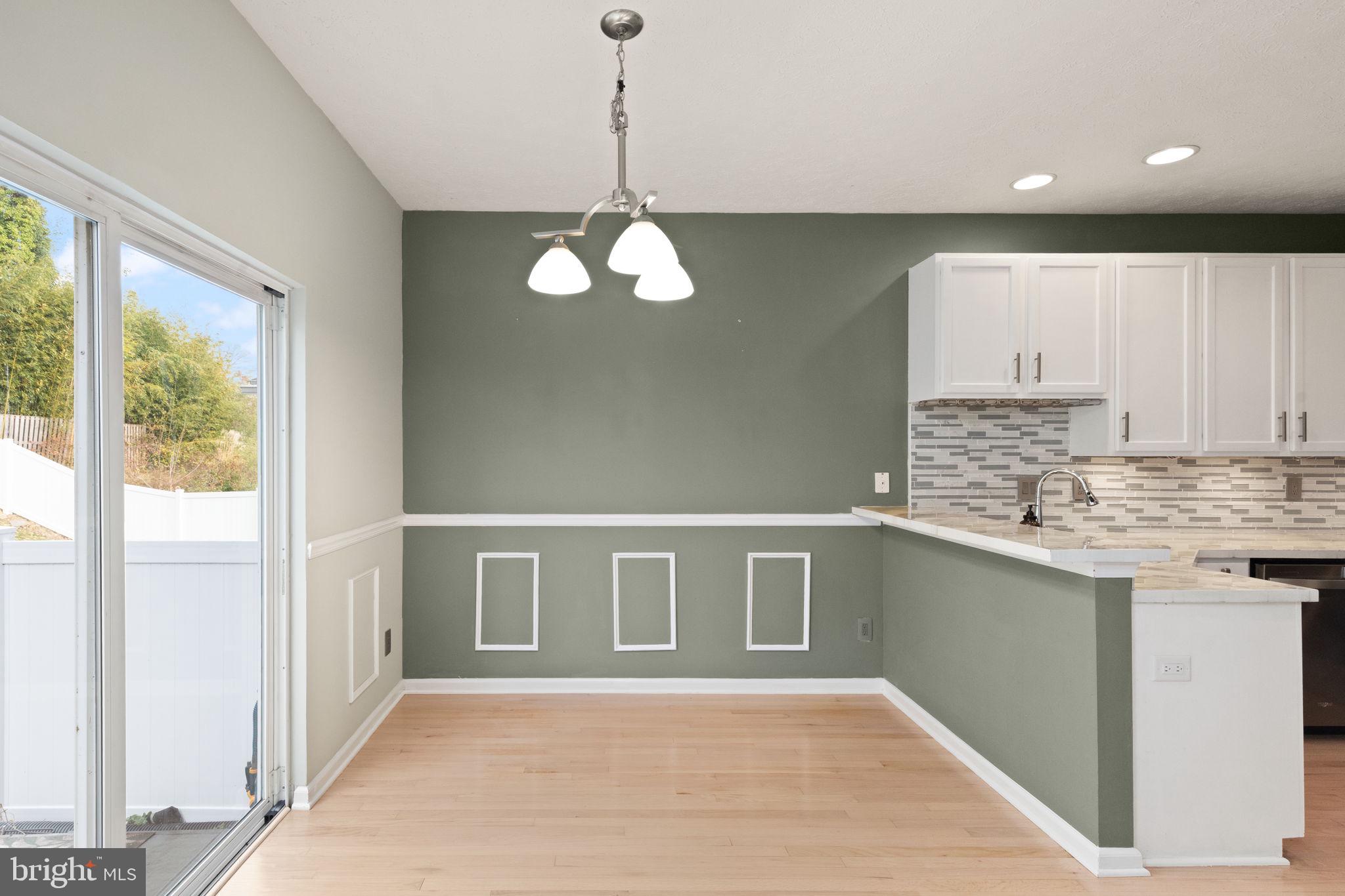 CYPRESS HILLS - Residential