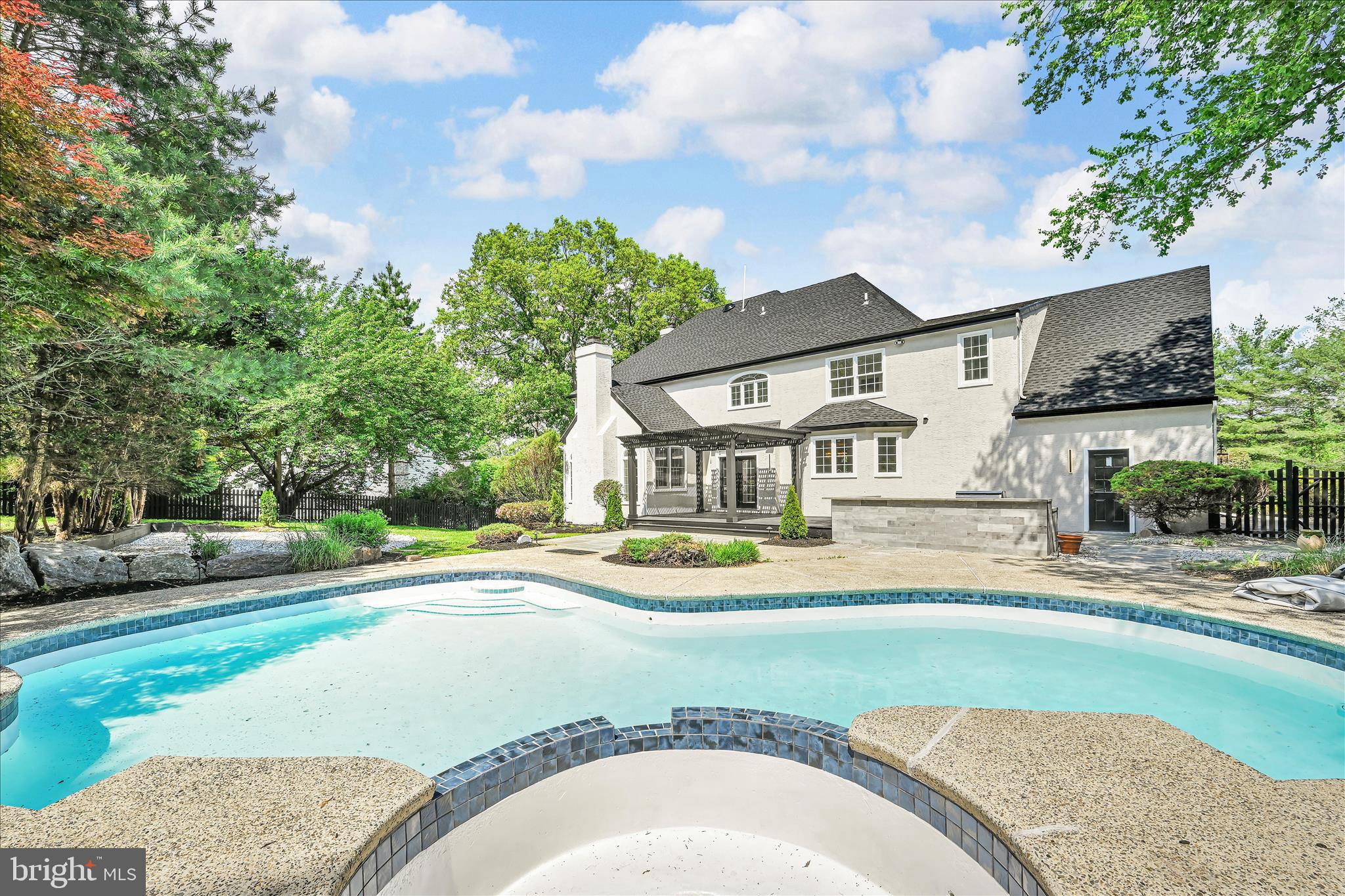 HEILBRON - Residential