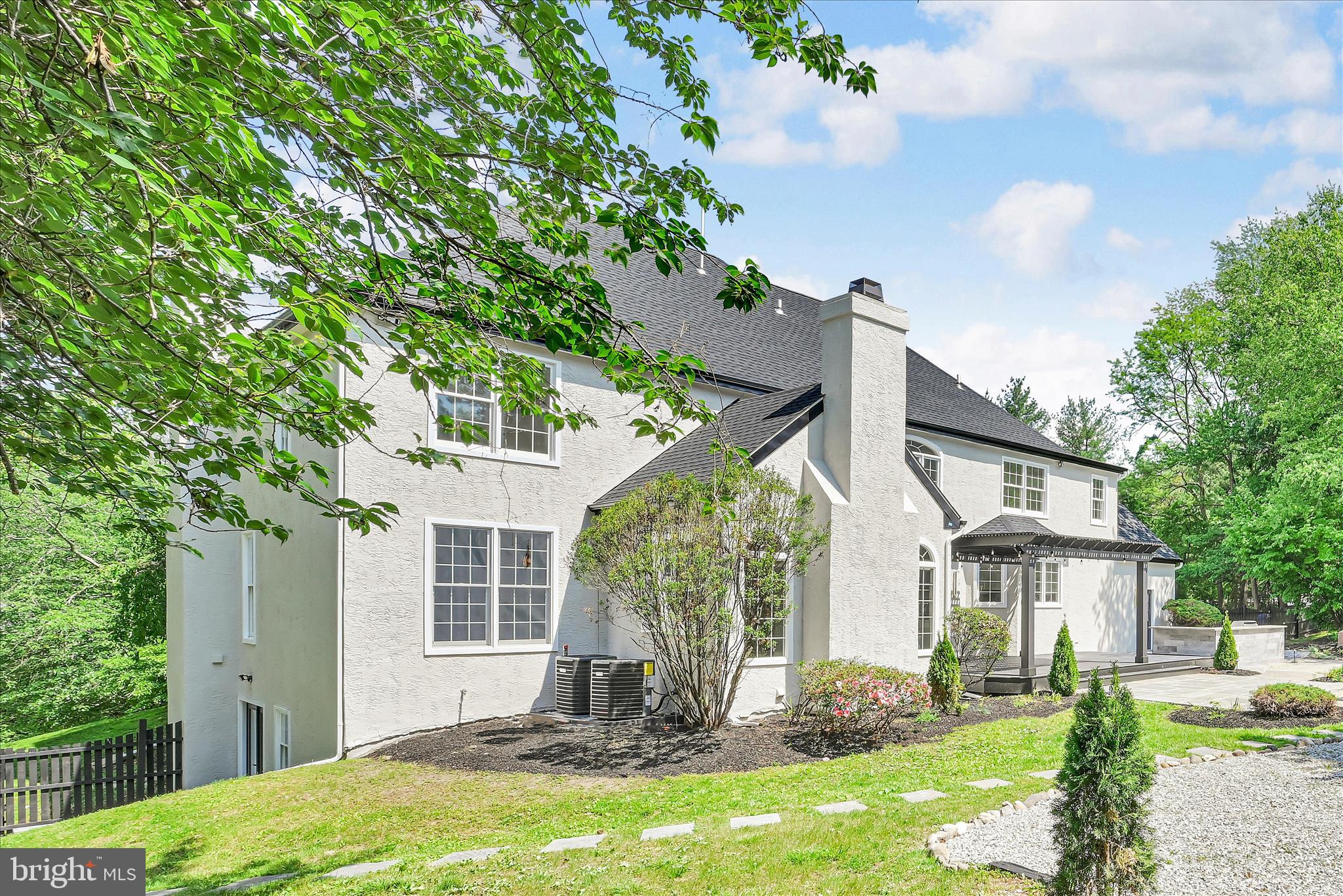 HEILBRON - Residential
