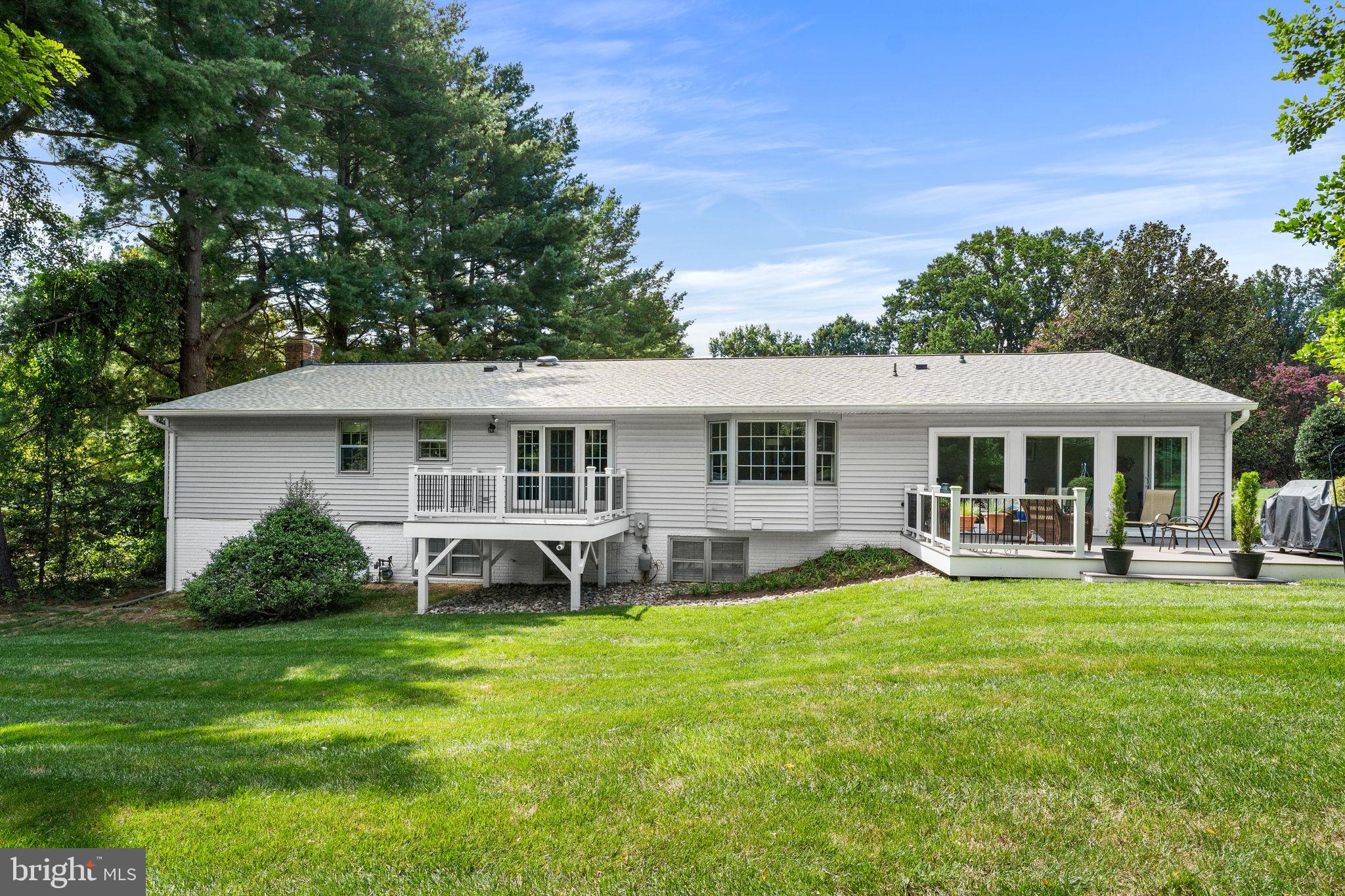 2802 CENTER RIDGE DRIVE
