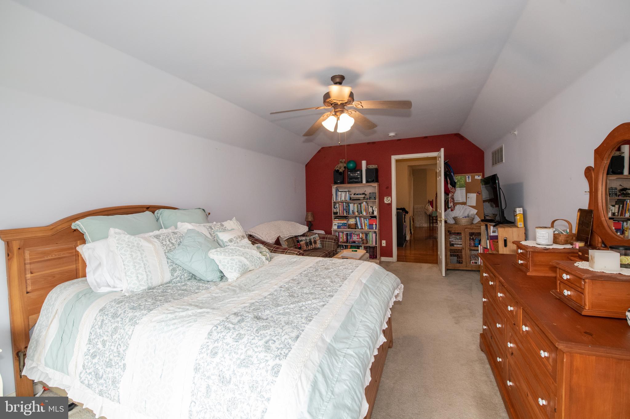 DEVONSHIRE ESTATES - Residential
