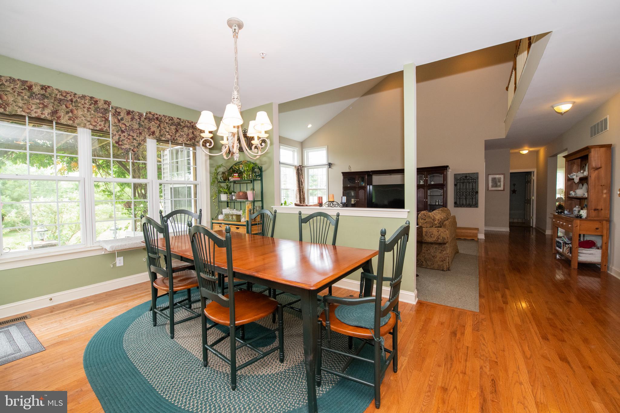 DEVONSHIRE ESTATES - Residential