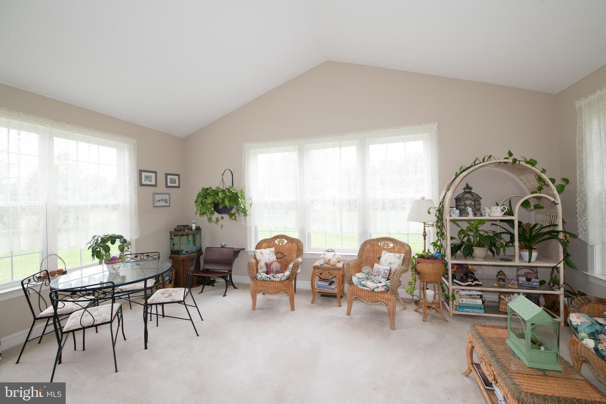 DEVONSHIRE ESTATES - Residential
