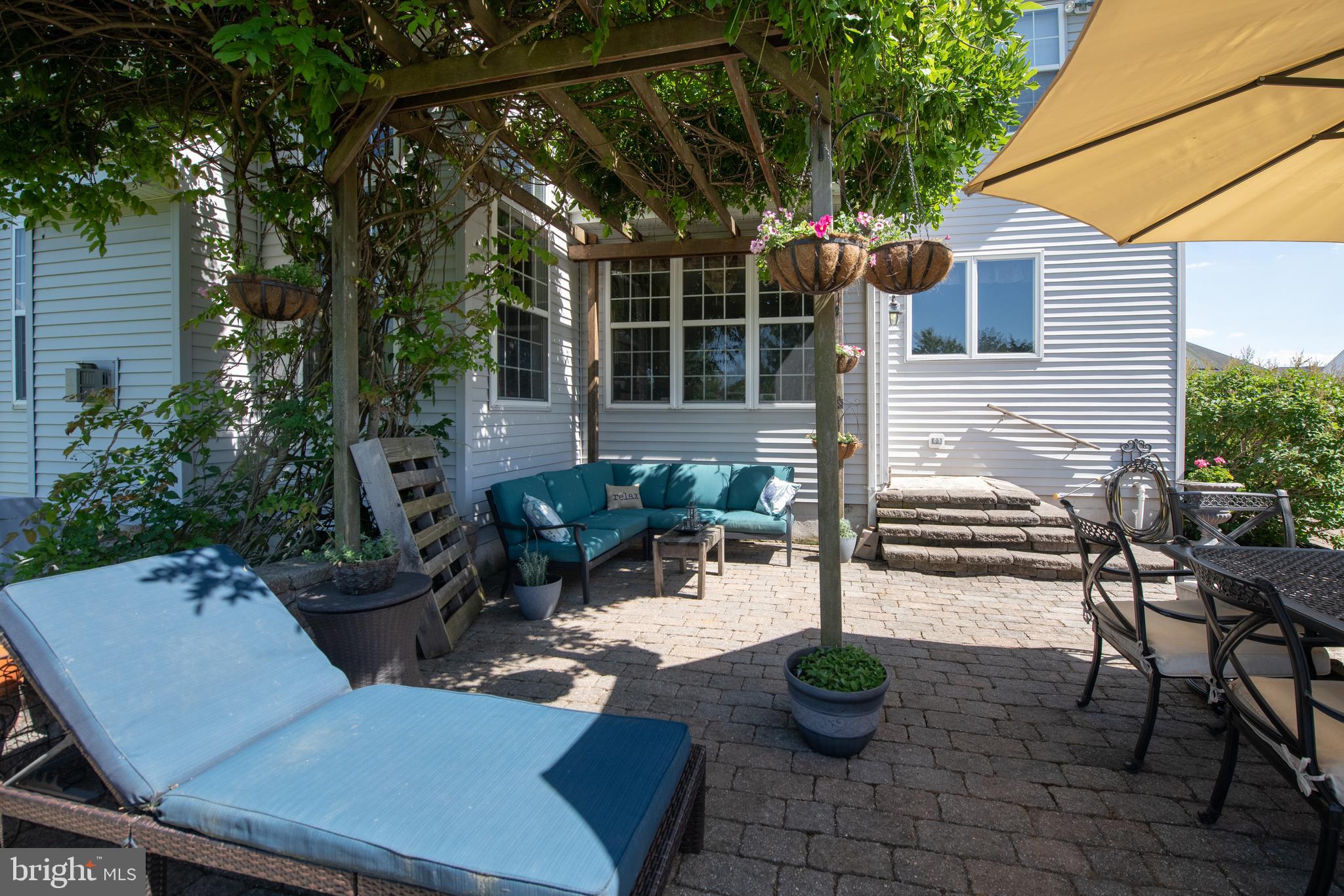 DEVONSHIRE ESTATES - Residential