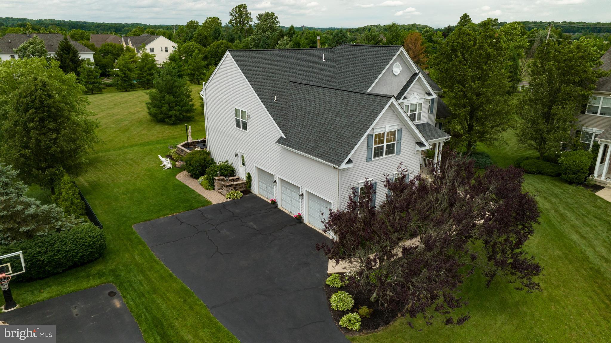 DEVONSHIRE ESTATES - Residential