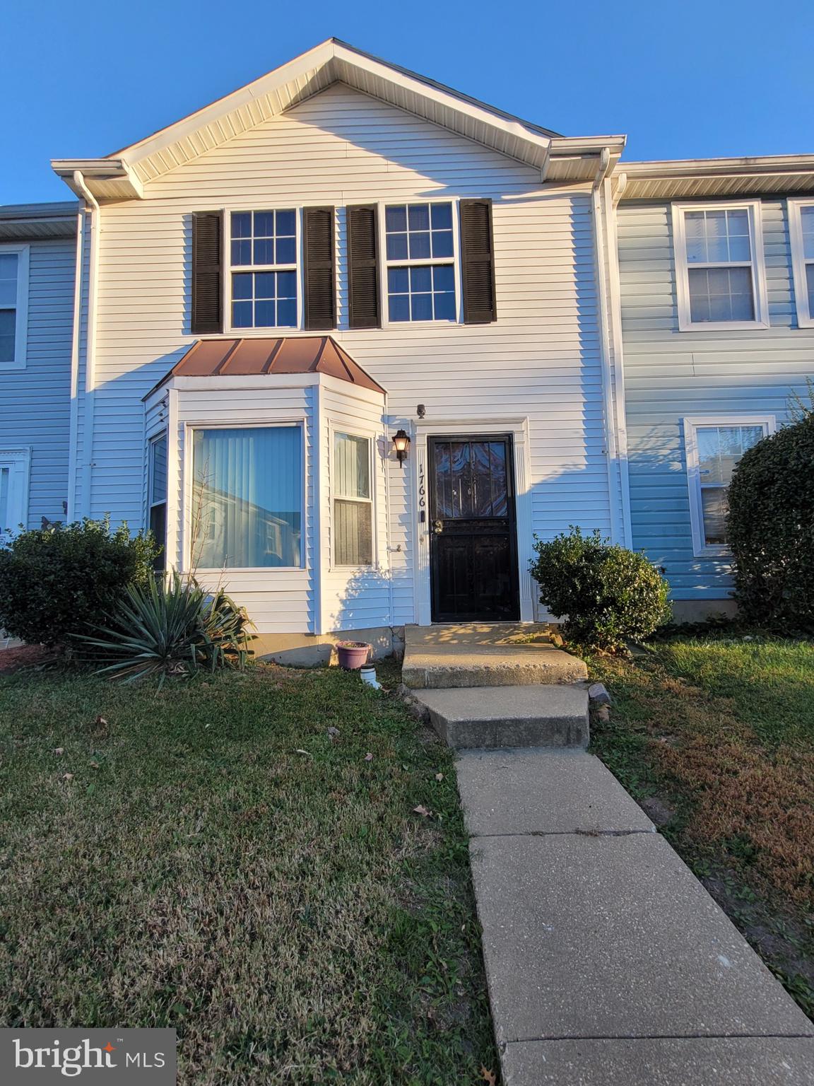 Attention Investors: This is a Must-See Opportunity!
This spacious 3-bedroom, 2.5-bath, two-level townhome in the Forestville Park Community offers fantastic potential. The main floor features an inviting eat-in kitchen, a separate dining area, and a comfortable living room with sliding glass doors that open to a private backyard and storage shed—ideal for enjoying outdoor space and extra storage. Upstairs, discover two generous bedrooms, a hallway bathroom, and a large owner’s suite complete with an en-suite bath and ample closet space.
While this home needs some TLC and renovations to make it shine again, it’s perfectly suited for cash, or a hard money loan, providing a chance to add value in a prime location. Conveniently located near shopping, restaurants, the Beltway (95/495), and public transportation.
Note: This property is subject to 3rd party approval and will be sold AS-IS.