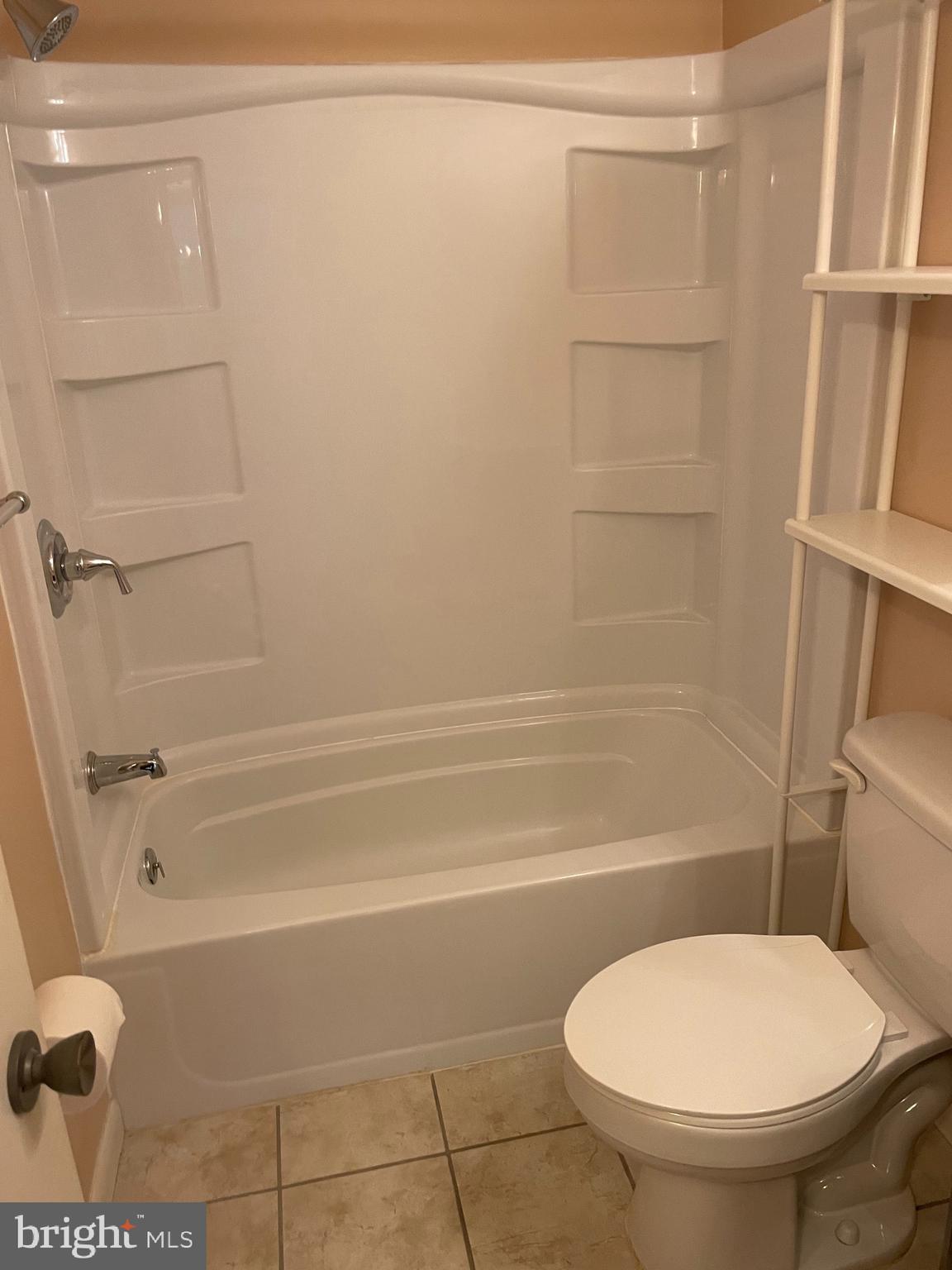 FOXCROFT COLONY CONDOS - Residential