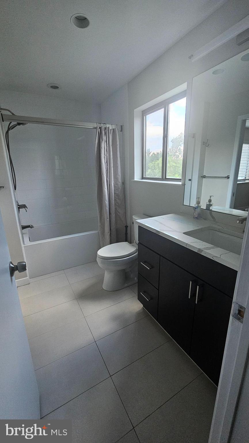 14002 KORBA PLACE F 4F
