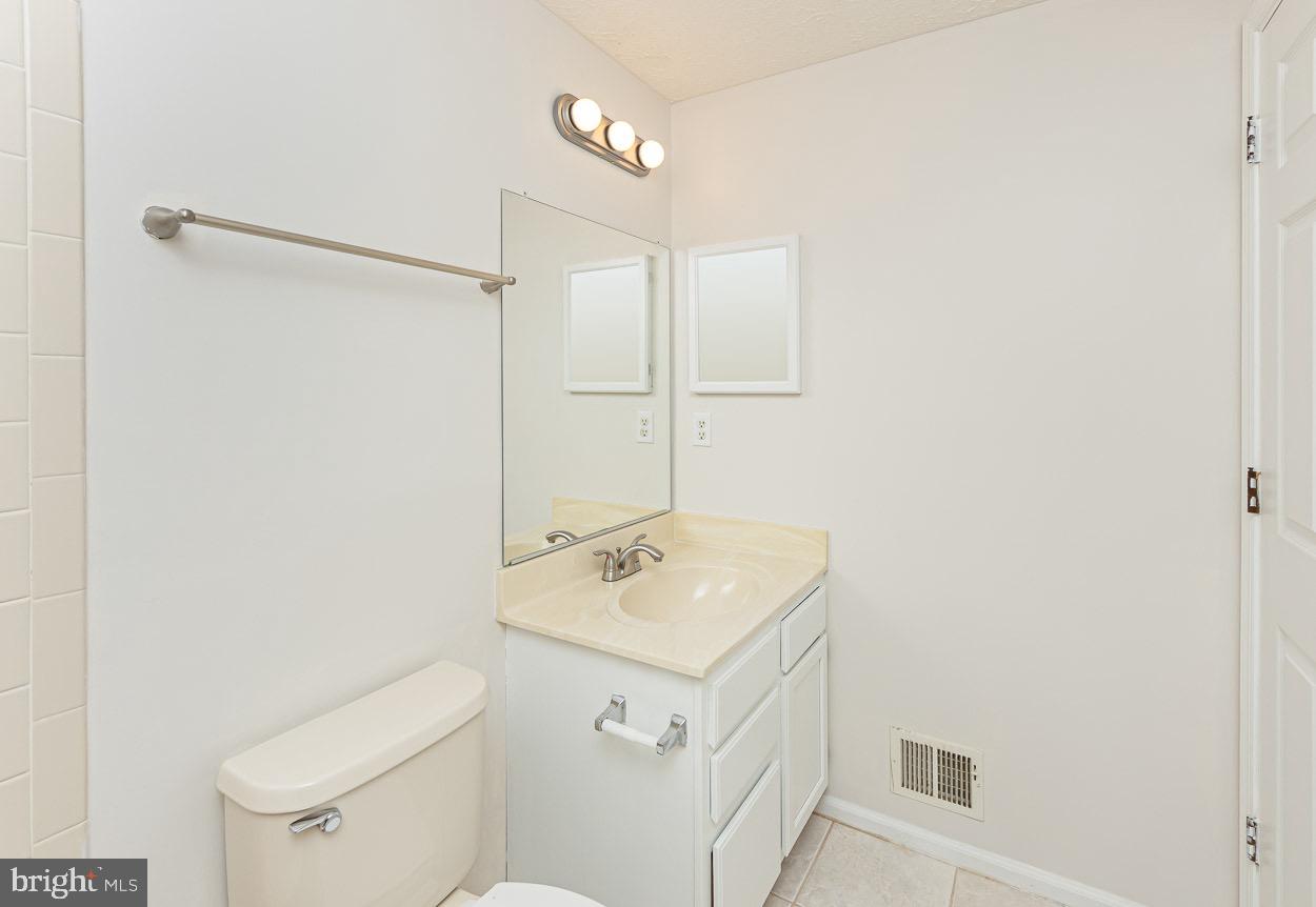 SHIPLEY MEADOWS - Residential