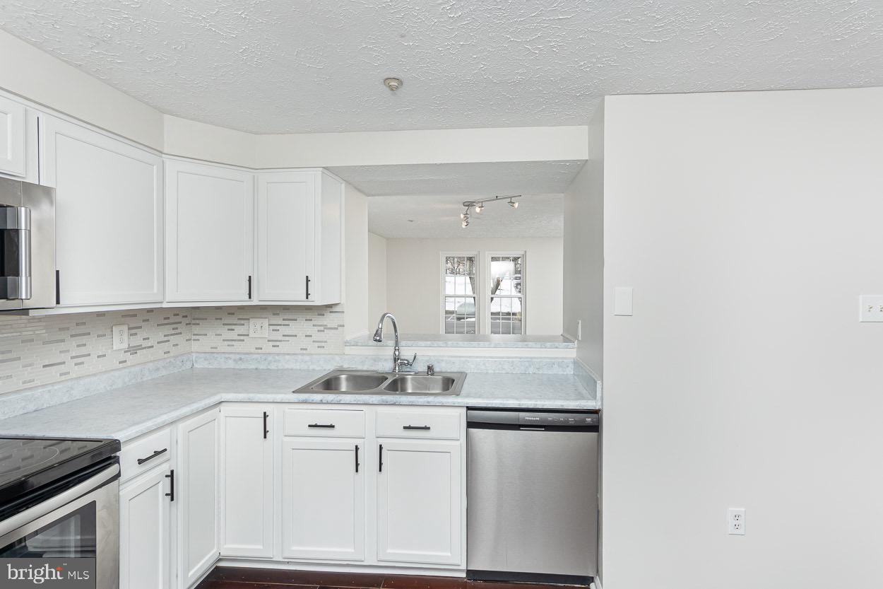 SHIPLEY MEADOWS - Residential