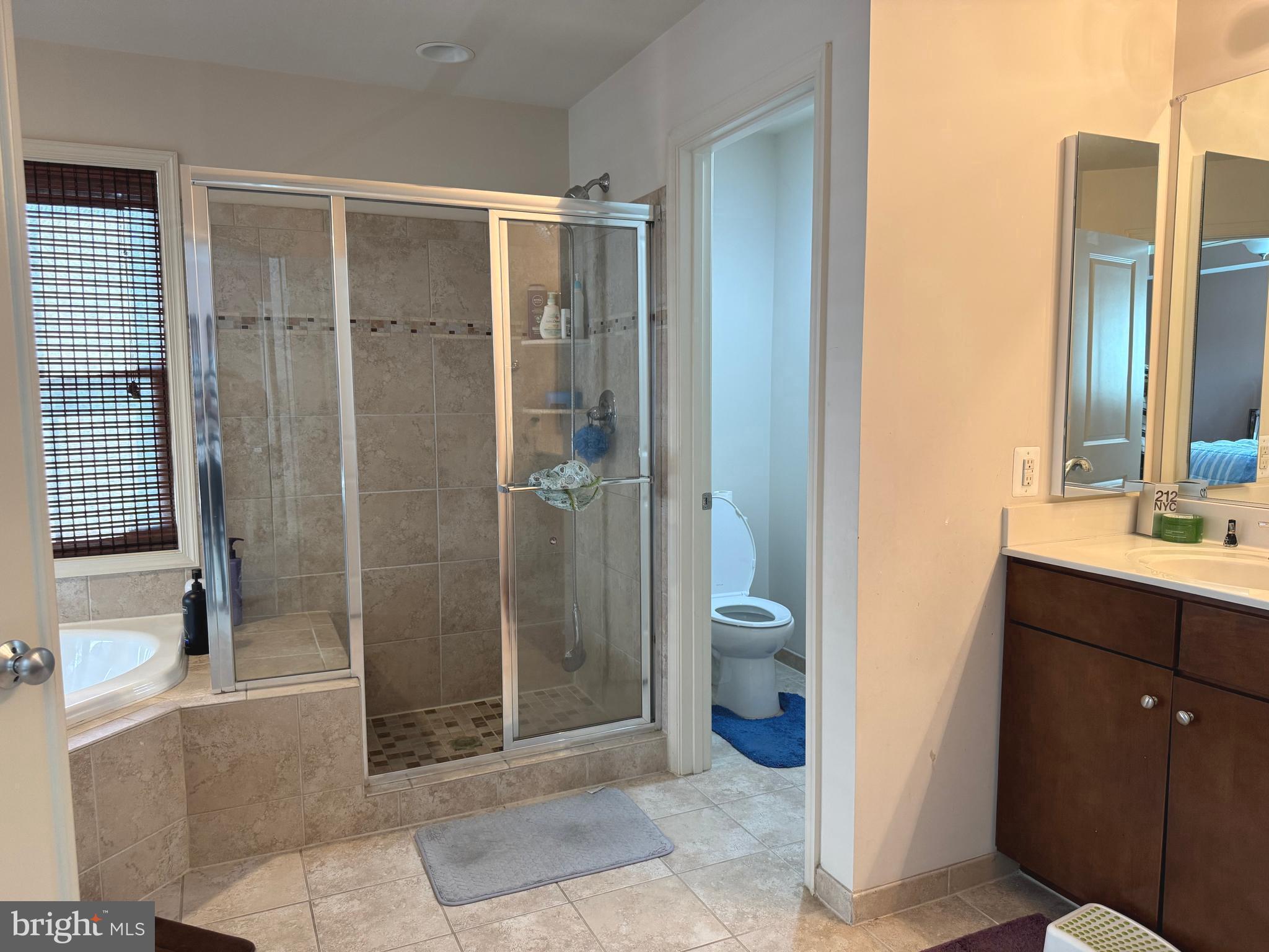 BRAMBLETON AT EMERALD RIDGE - Residential Lease