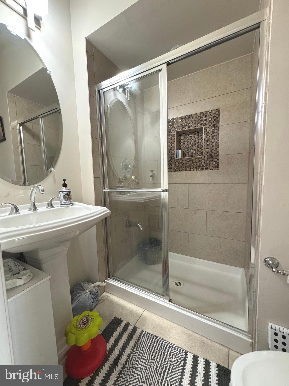 BRAMBLETON AT EMERALD RIDGE - Residential Lease