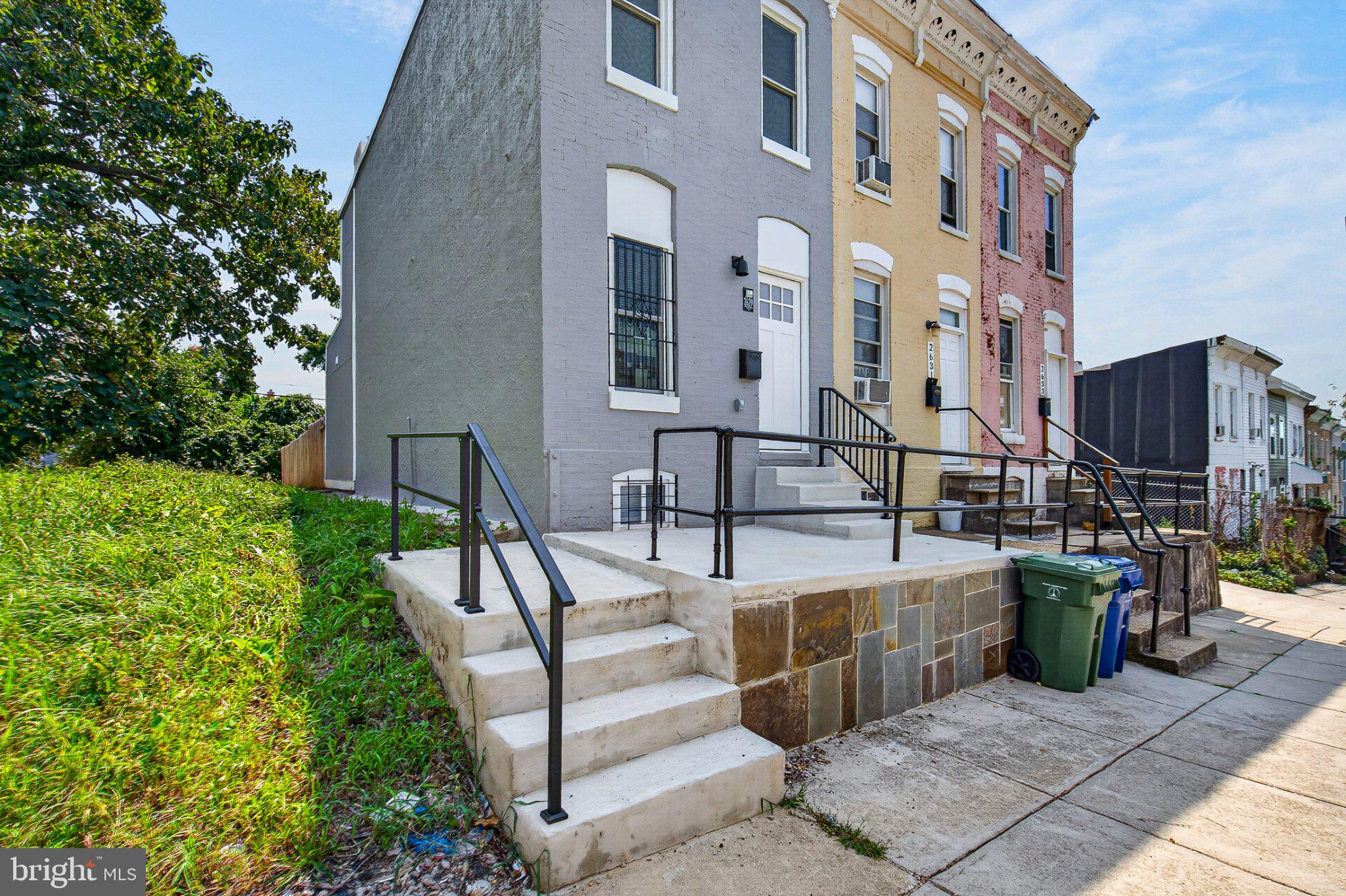 2629 LEHMAN STREET