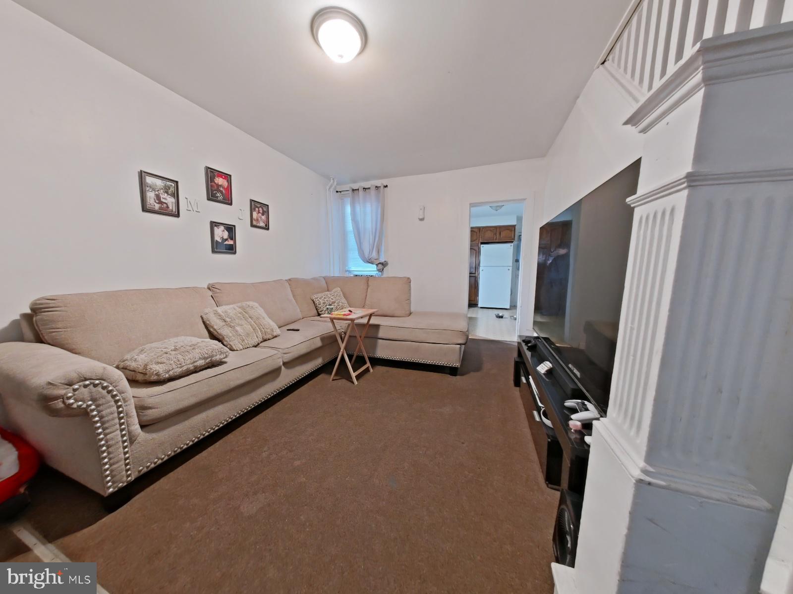 KENSINGTON - Residential