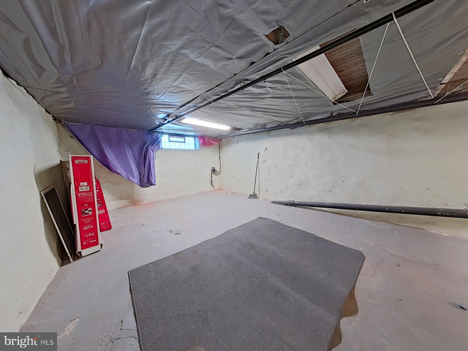 KENSINGTON - Residential