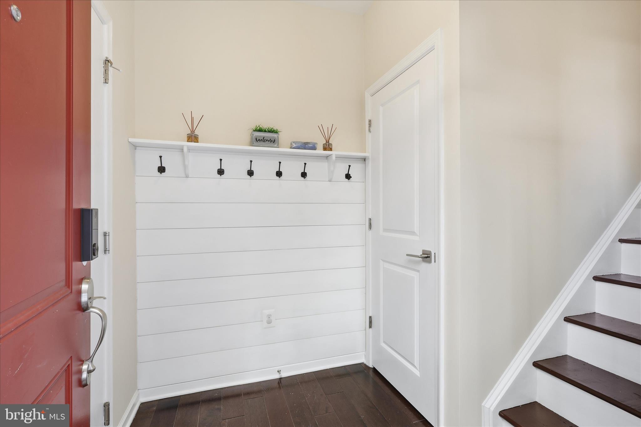 RIDGES AT LOUDOUN VALLEY - Residential