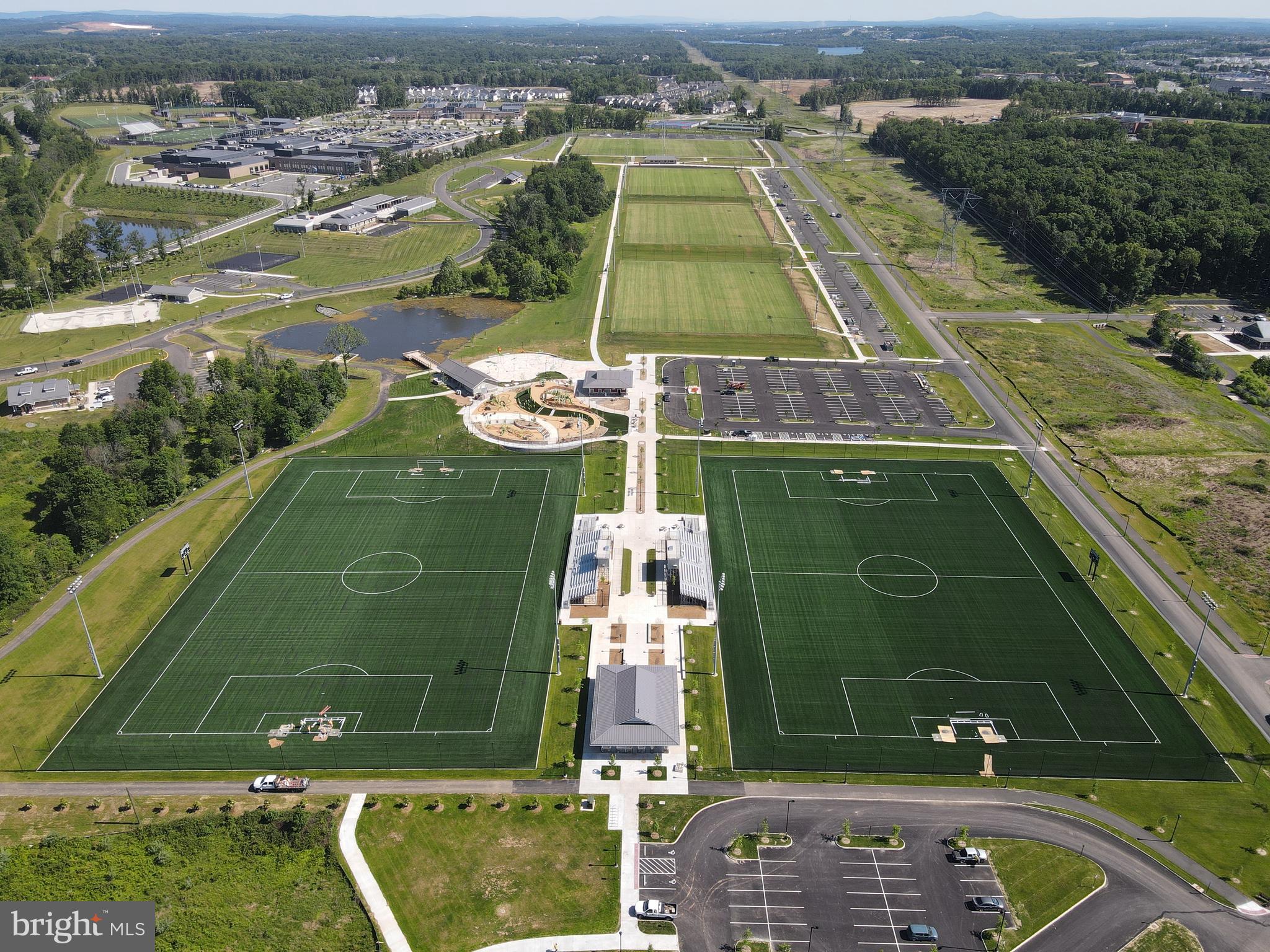 RIDGES AT LOUDOUN VALLEY - Residential