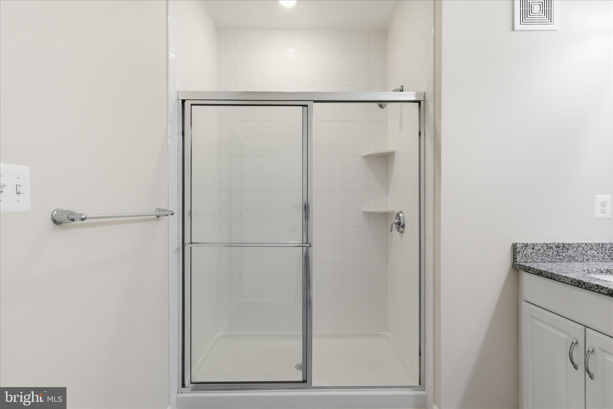 RIDGES AT LOUDOUN VALLEY - Residential