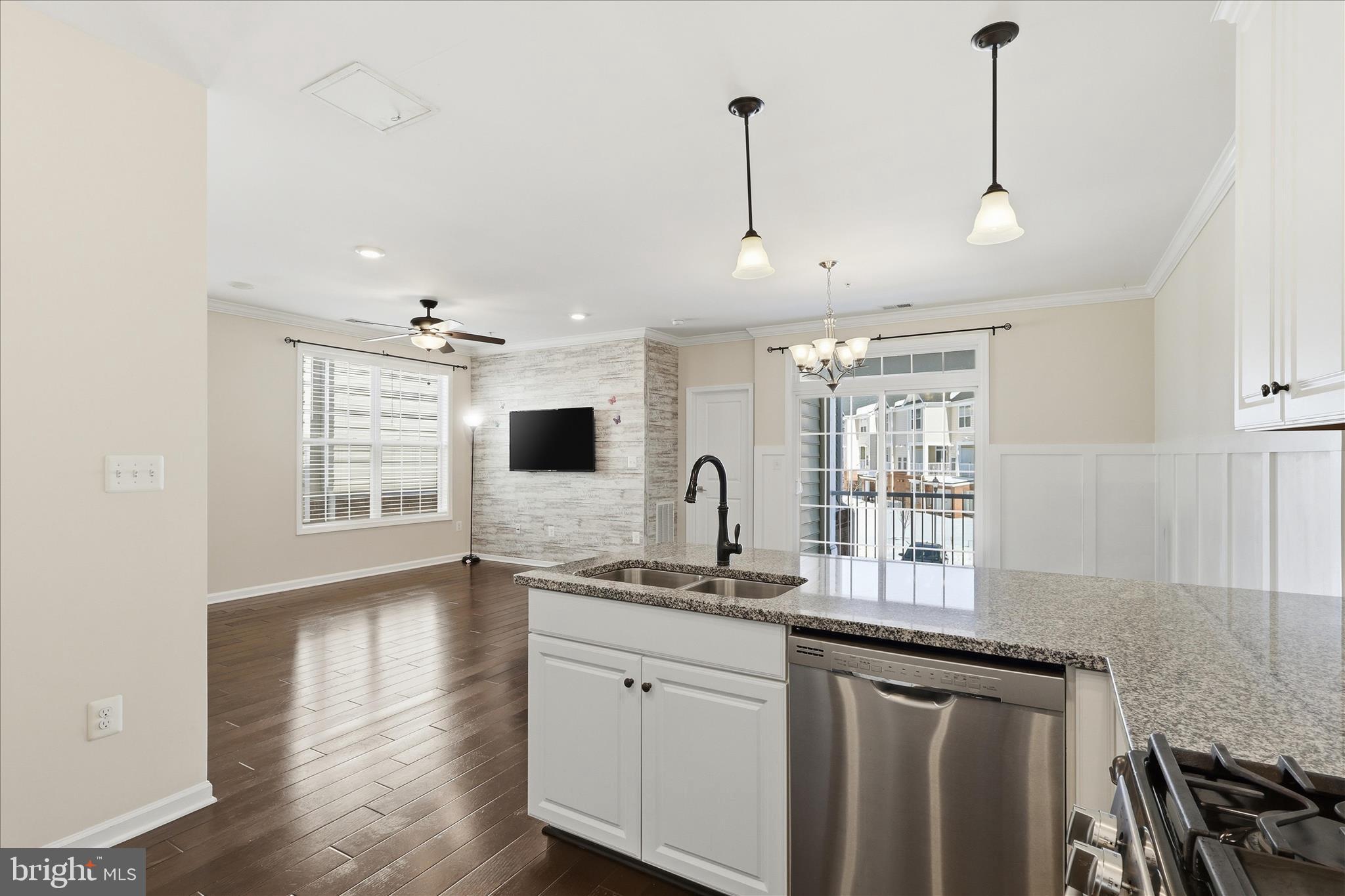 RIDGES AT LOUDOUN VALLEY - Residential