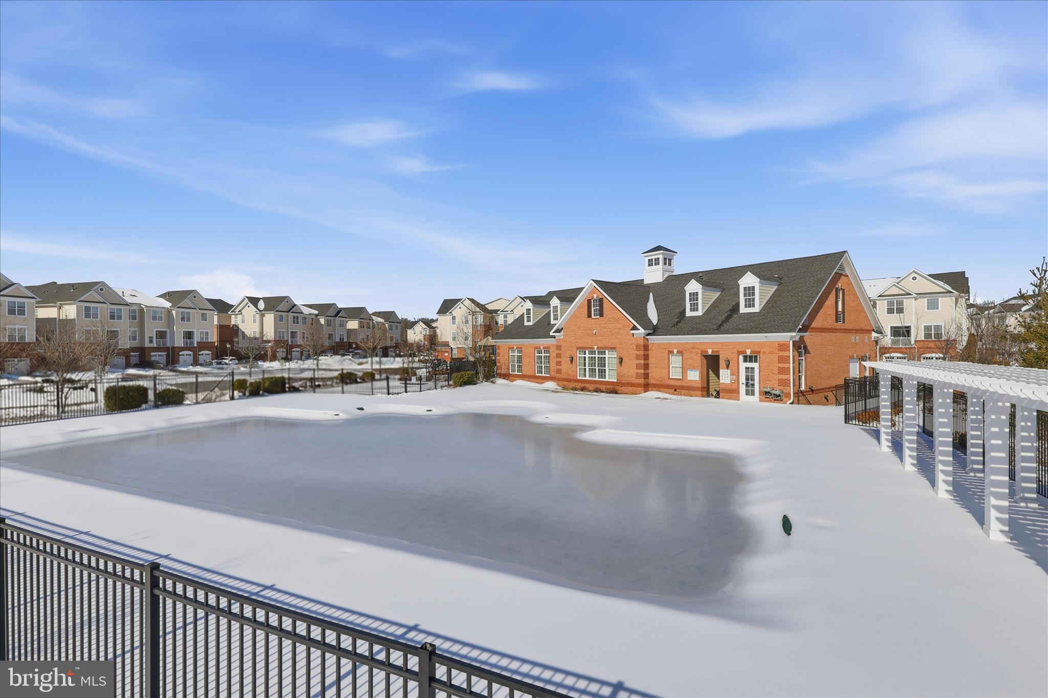 RIDGES AT LOUDOUN VALLEY - Residential