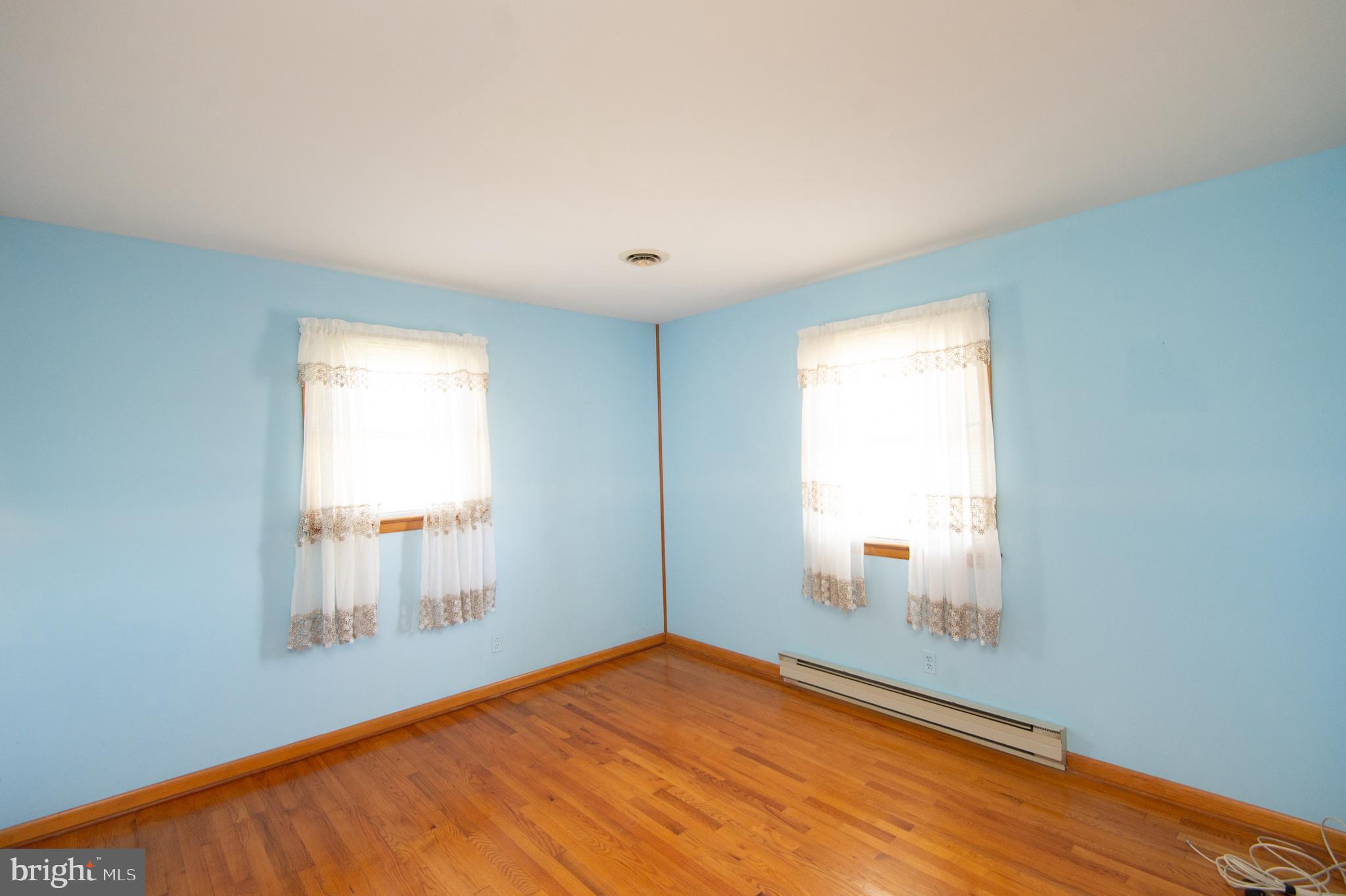 CAMBRIDGE - Residential