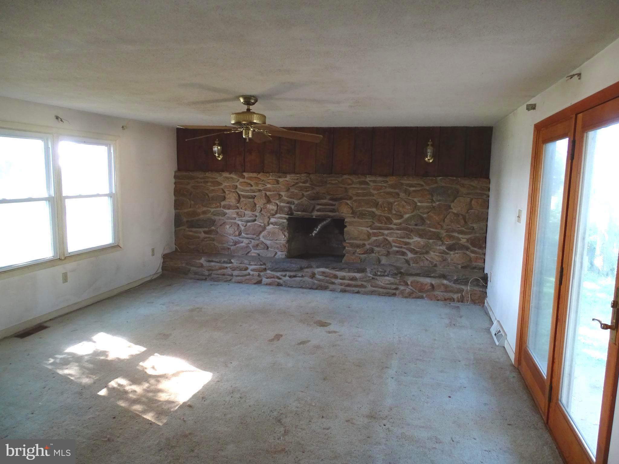 HOPEWELL TWP - Residential