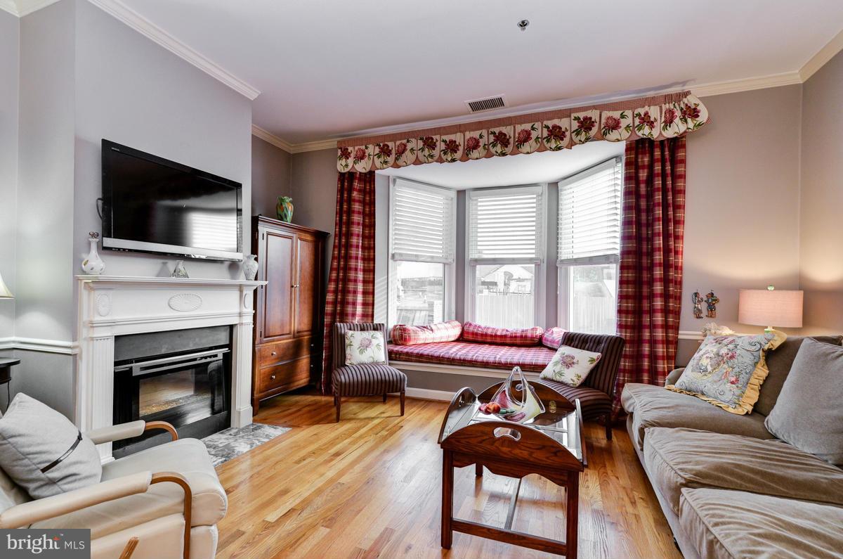 TORPEDO FACTORY - Residential