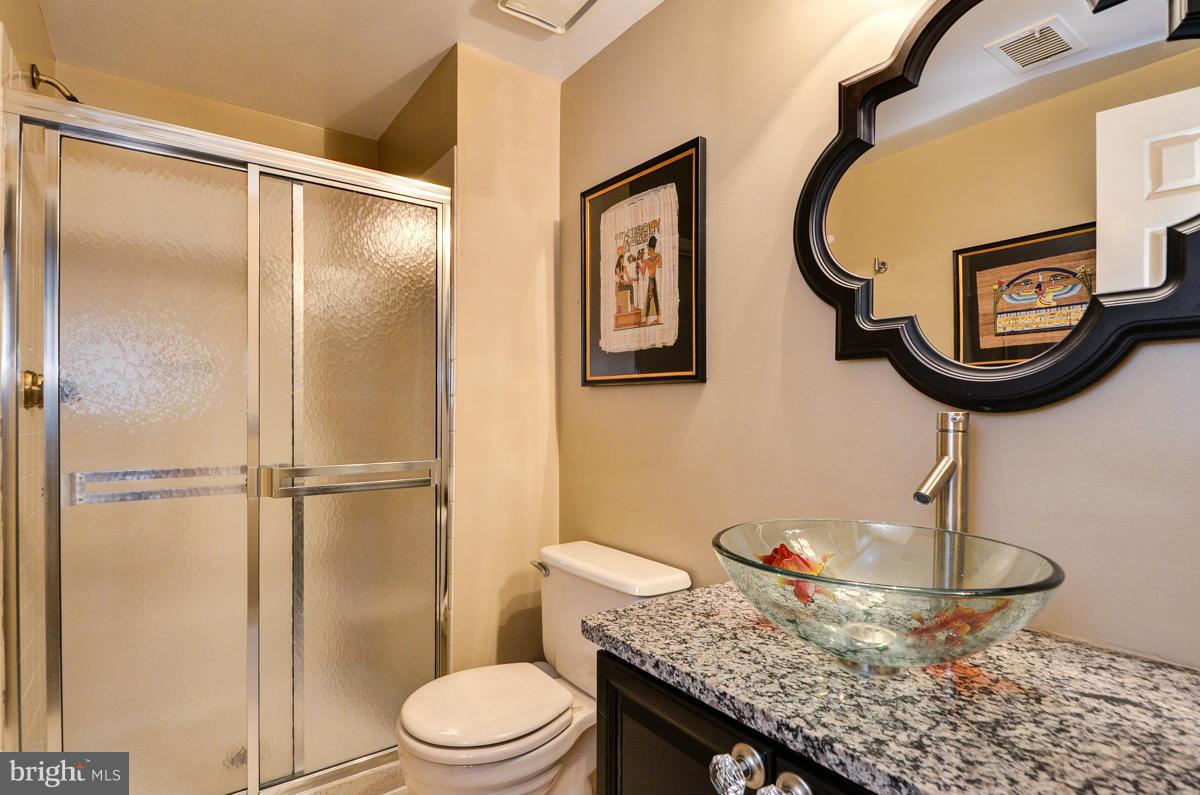 TORPEDO FACTORY - Residential