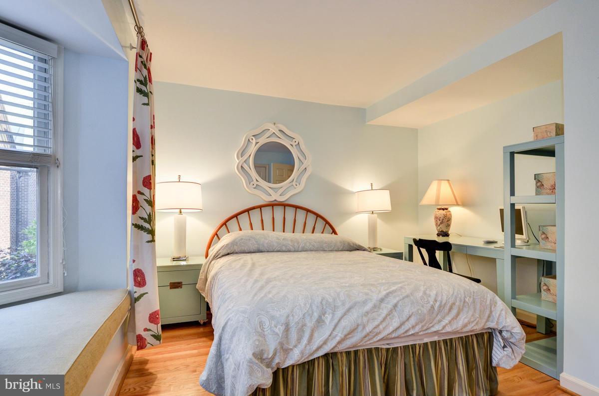 TORPEDO FACTORY - Residential