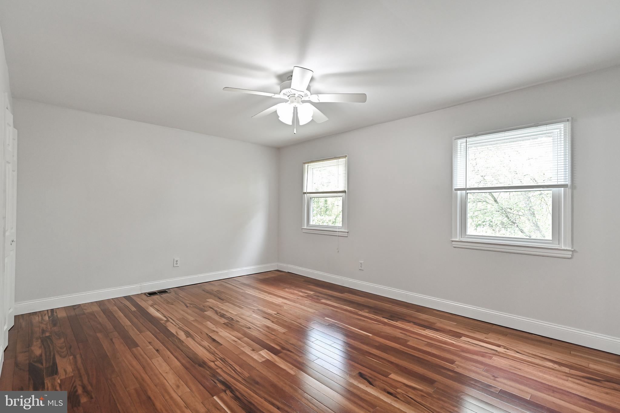 STERLING  PARK - Residential